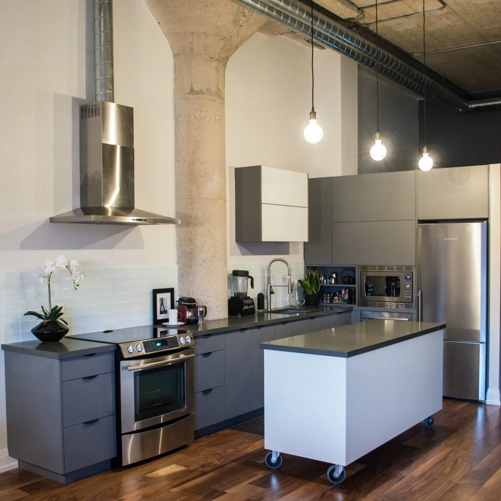 Loft1_kitchen_Resized.jpg
