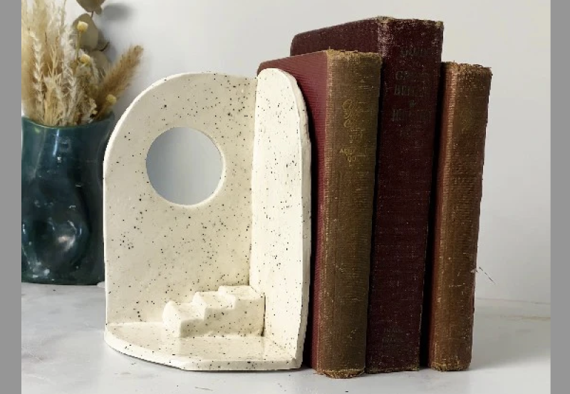 Ceramic Bookends Class – Hand-Build Your Own at BAC