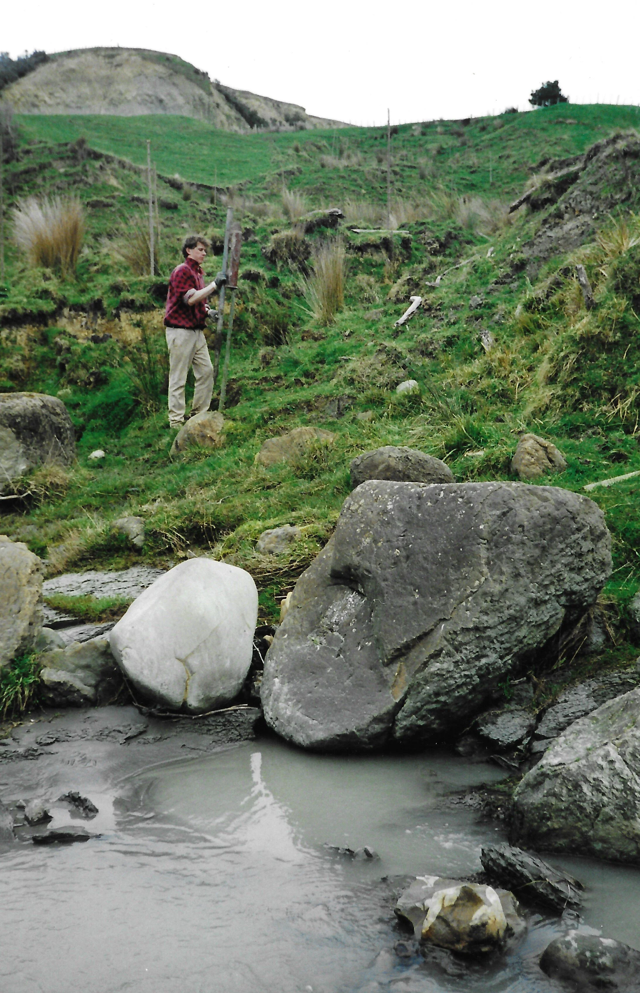 Simon Planting .jpg