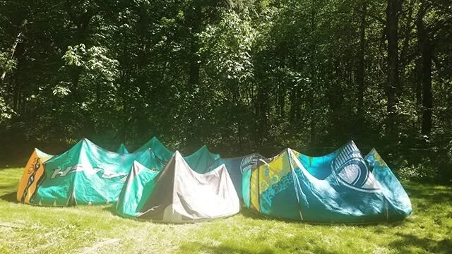 Kite Spa Day! What we do when there is a wind break :) #tiberonpnw #housedivided #kiteboarding #lazyday