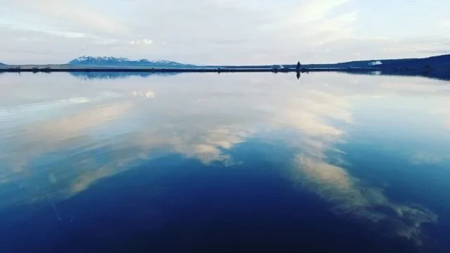 Sometimes it is good to just sit and reflect.. #tiberonpnw #adventures #wyoming #tiberonexpeditionteam #yellowstonenationalpark