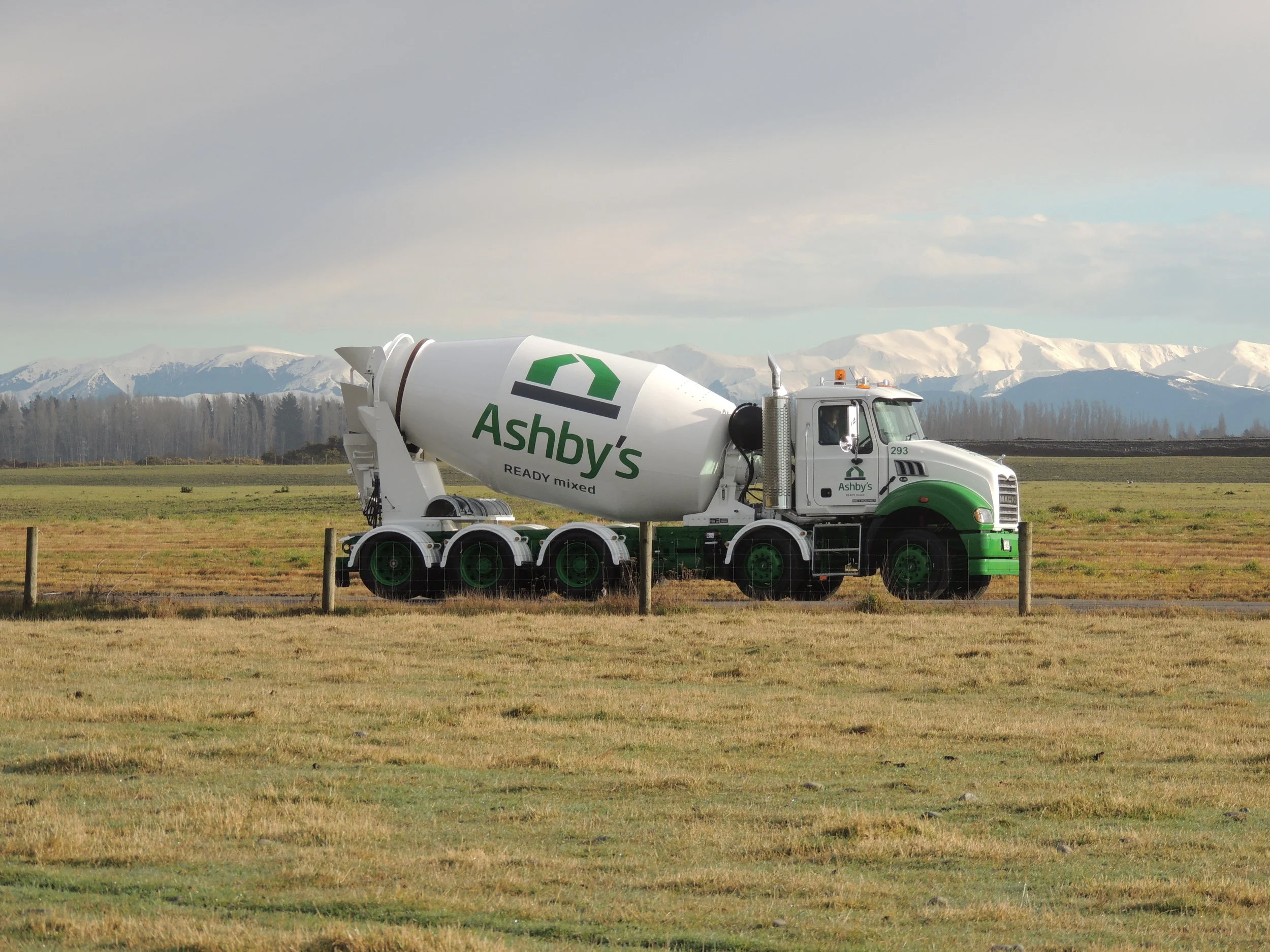Ashby Trucks20130717_0700.JPG