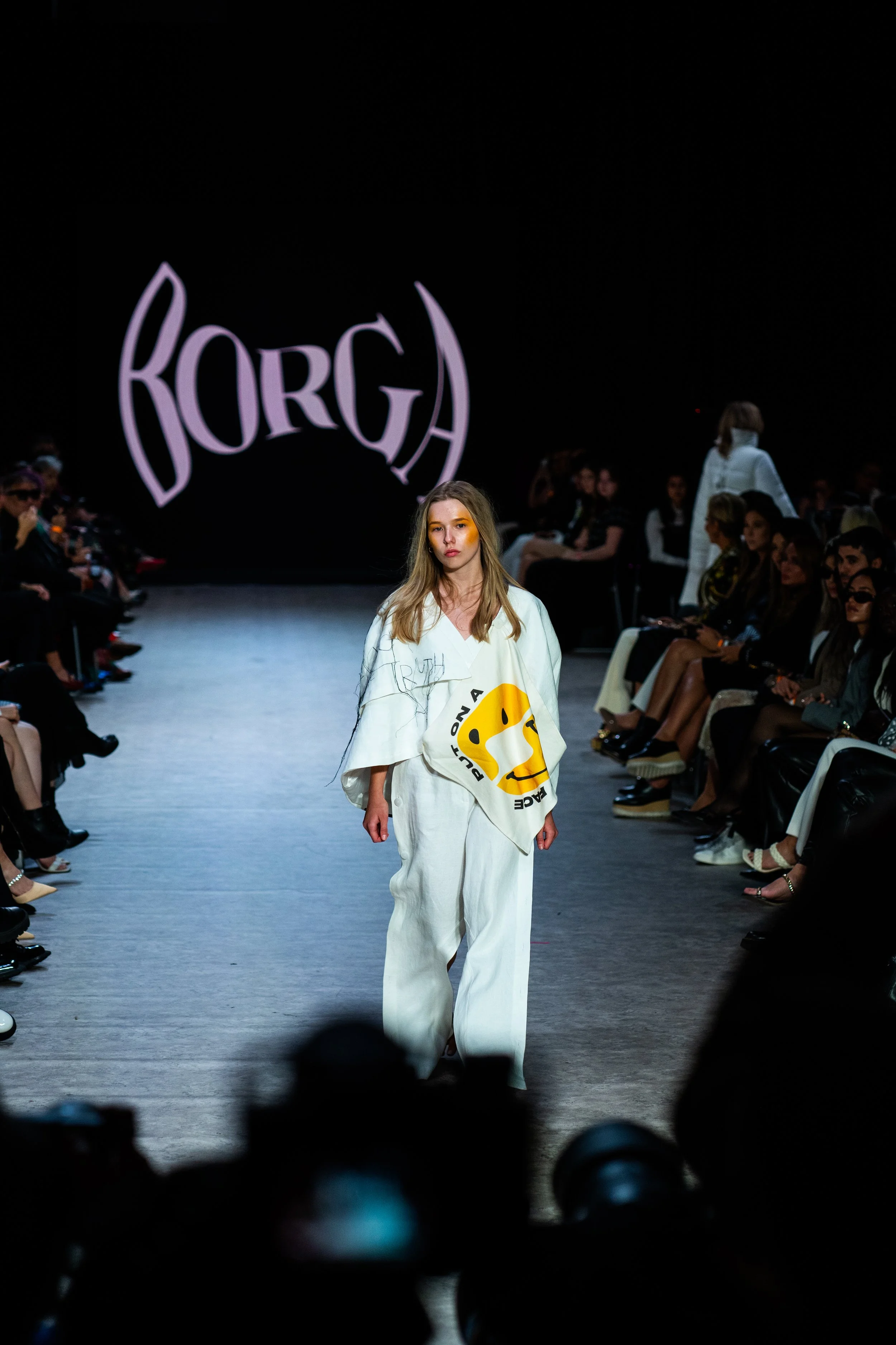 Vancouver fasion week 2022  (90).JPG