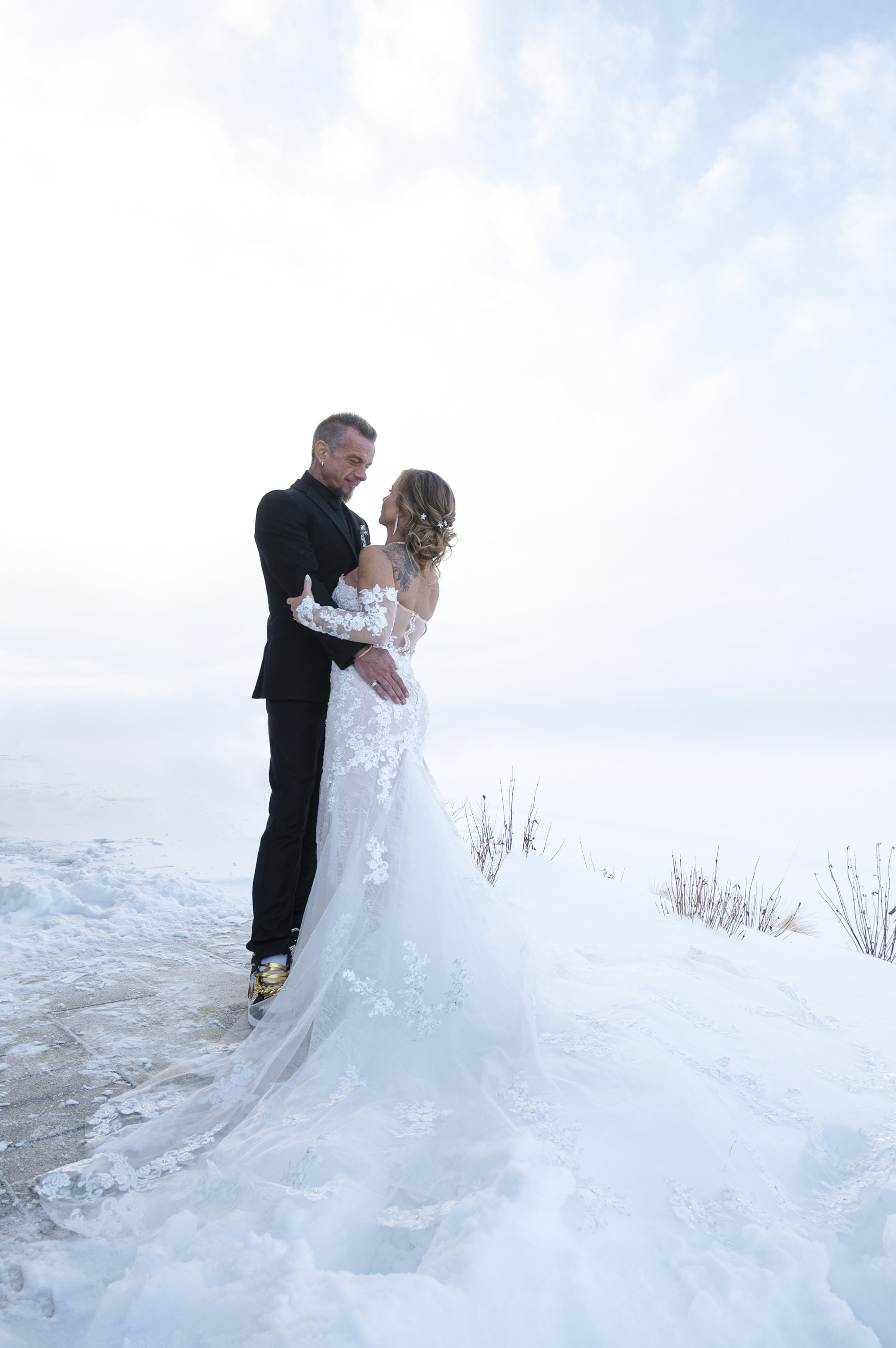 EMphoto.B&Cwedding25.-4093-Edit.jpg