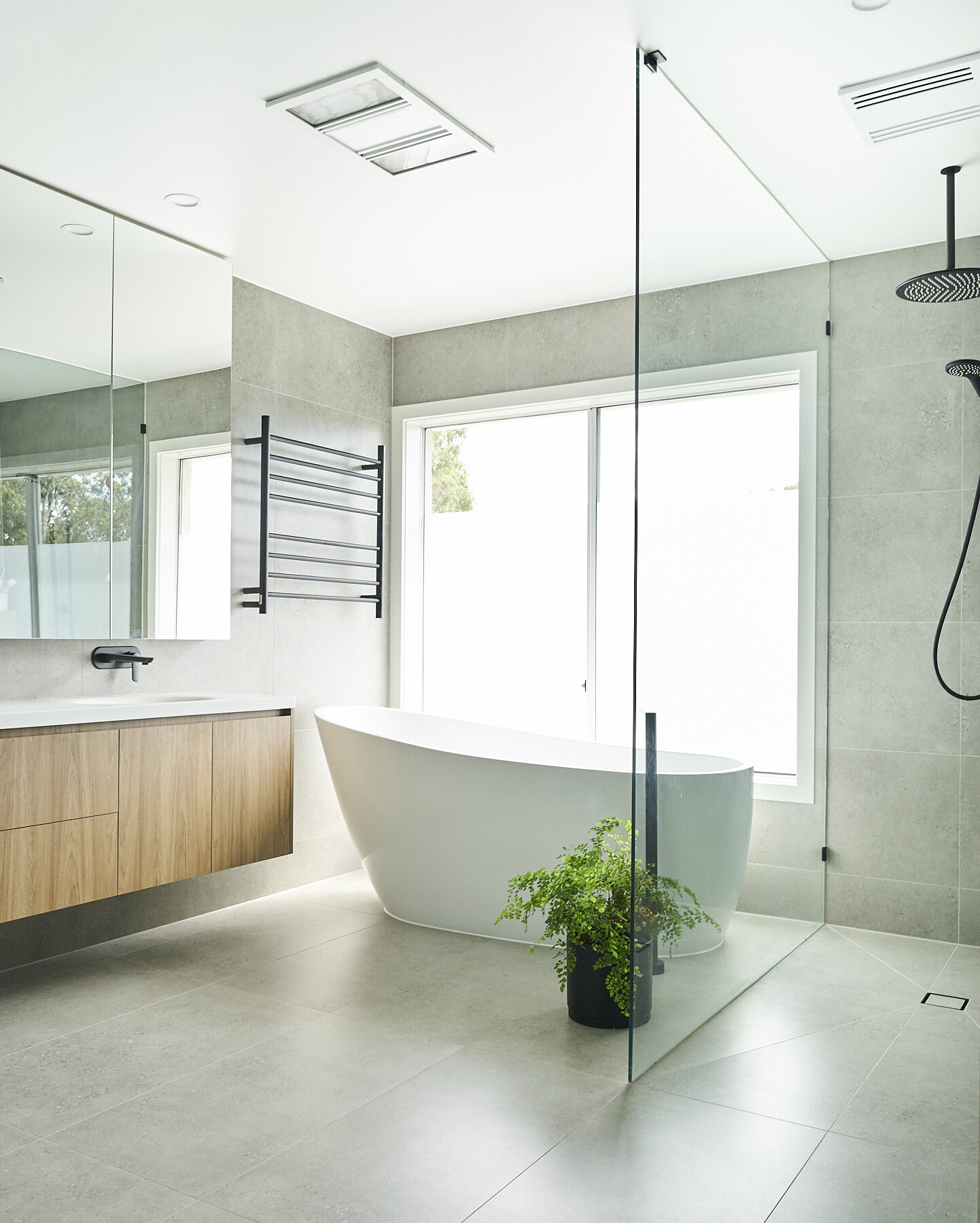 Hampton Bathroom.jpg