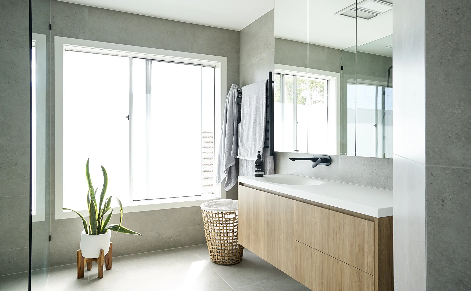 Hampton Bathroom 1.2.jpg