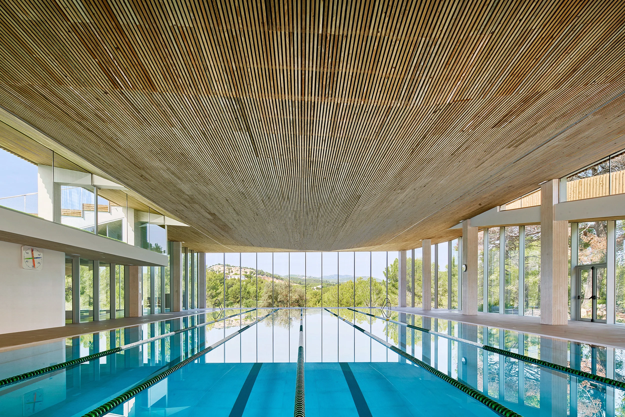 PISCINA QUEENS 20.jpg