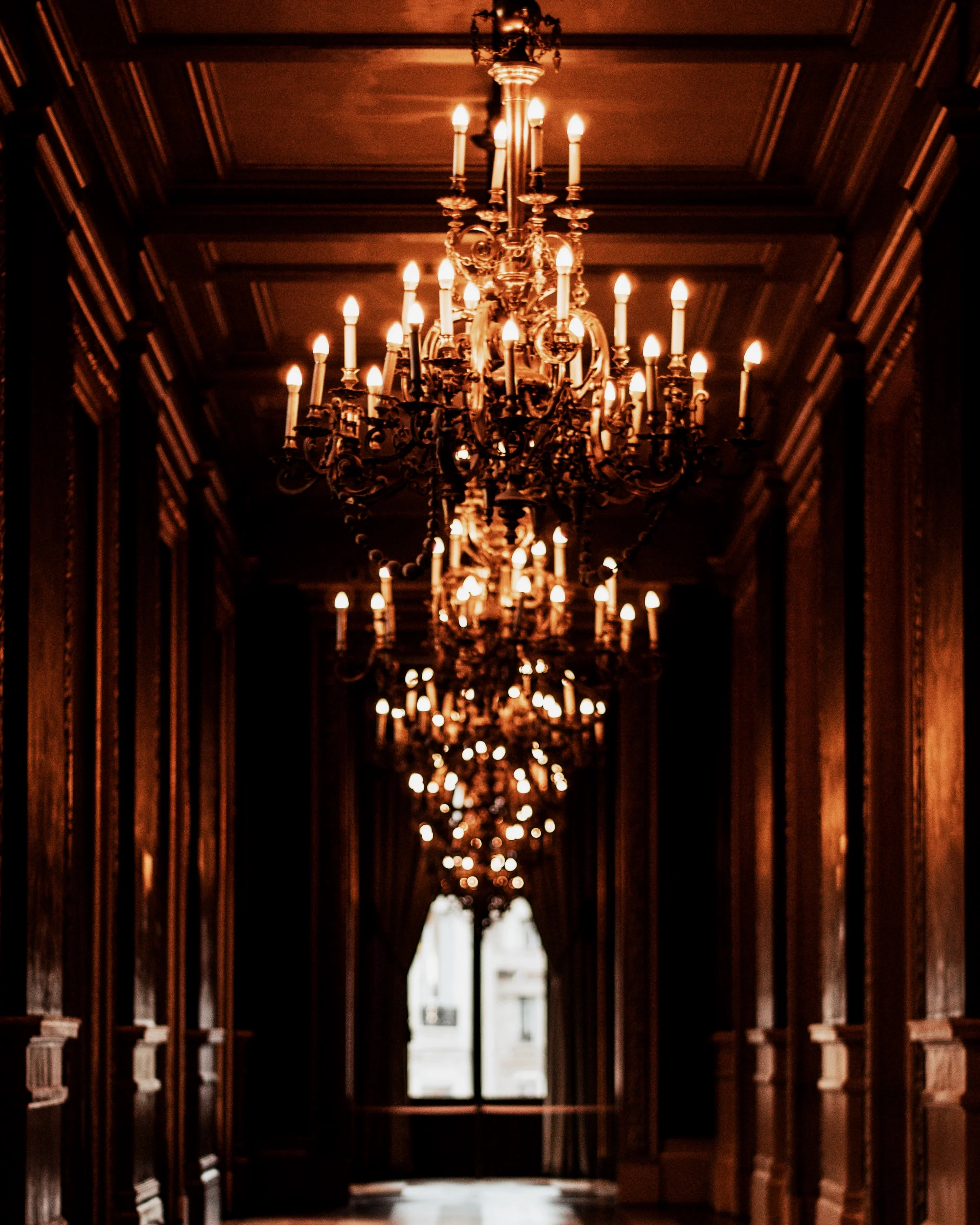   LIGHTING CONSULTANTS  