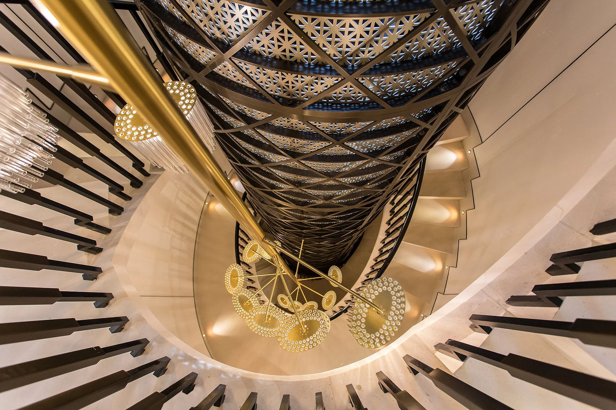 Xavio Design Whitepaper: DALI Dimming for Super-Prime Residential Projects 