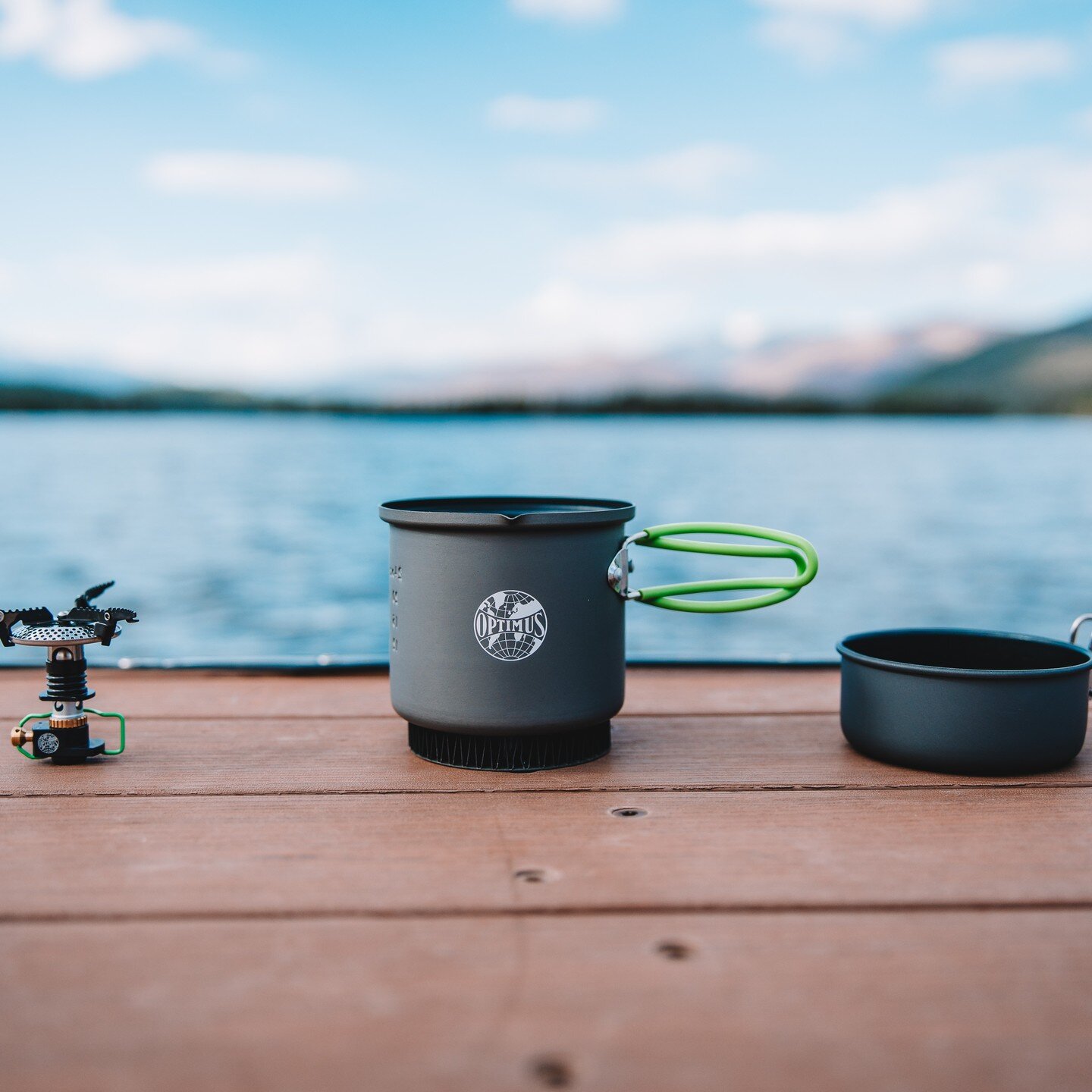 Looking for a small-but-mighty stove to take on all your summer adventures? The search is over. We think you're going to like this one. 

Meet the Optimus Crux: our 2.9oz stove that boils water in around 3 minutes (depending on climate, altitude, etc