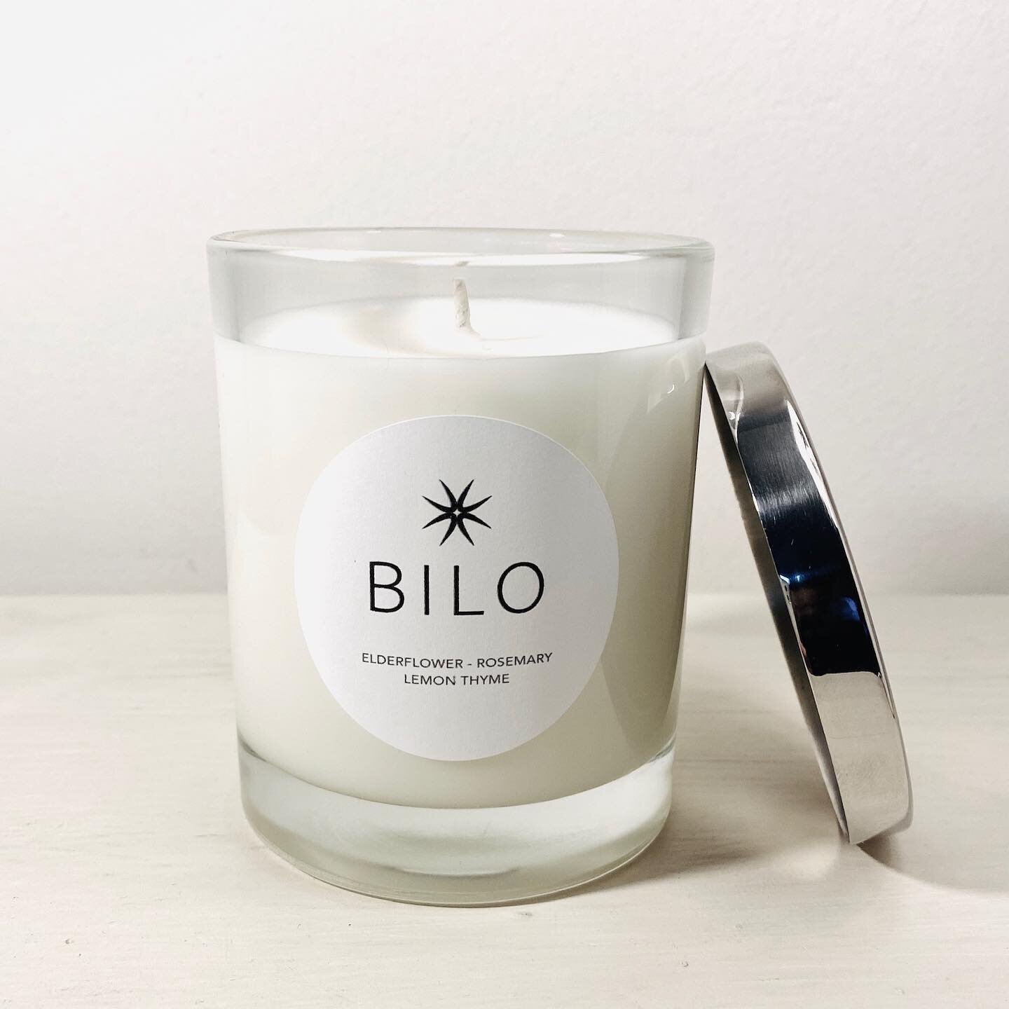 Bilo&rsquo;s 200g luxury candle has a 40 hour burn time and comes with a steel lid for snuffing out your candle safely. 

Made with sustainable rapeseed and coconut wax and packaged in a recyclable card container with no plastic, this makes a lovely 