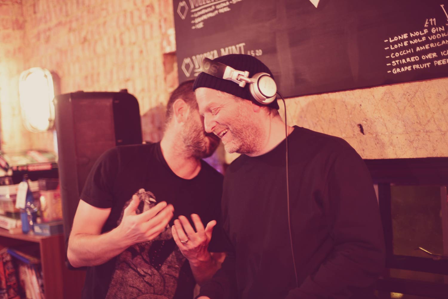 DJ2.jpg