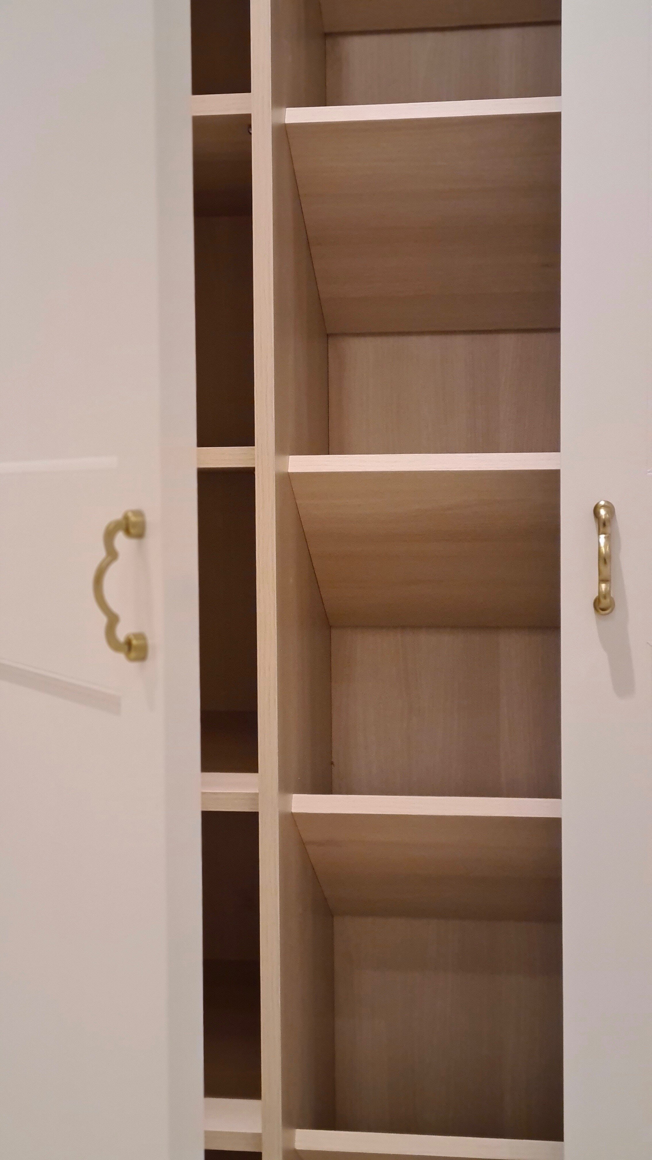 Young and Dengel Fitted Wardrobes 11.jpg