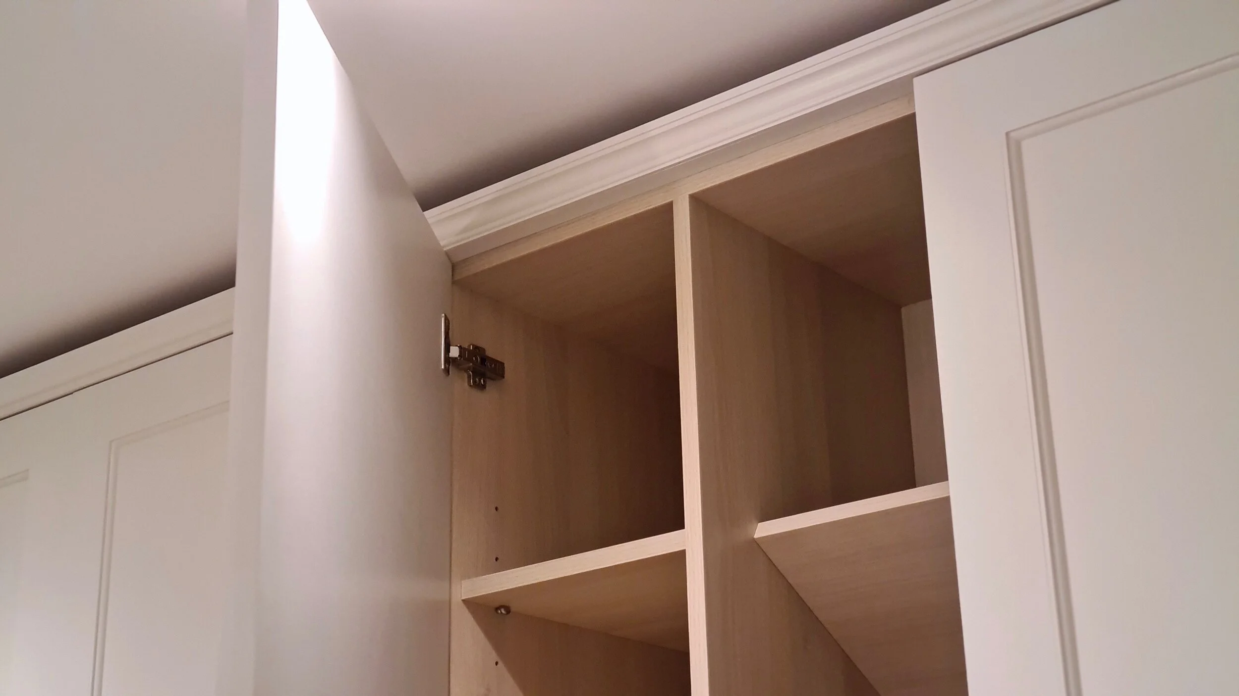 Young and Dengel Fitted Wardrobes 13.jpg