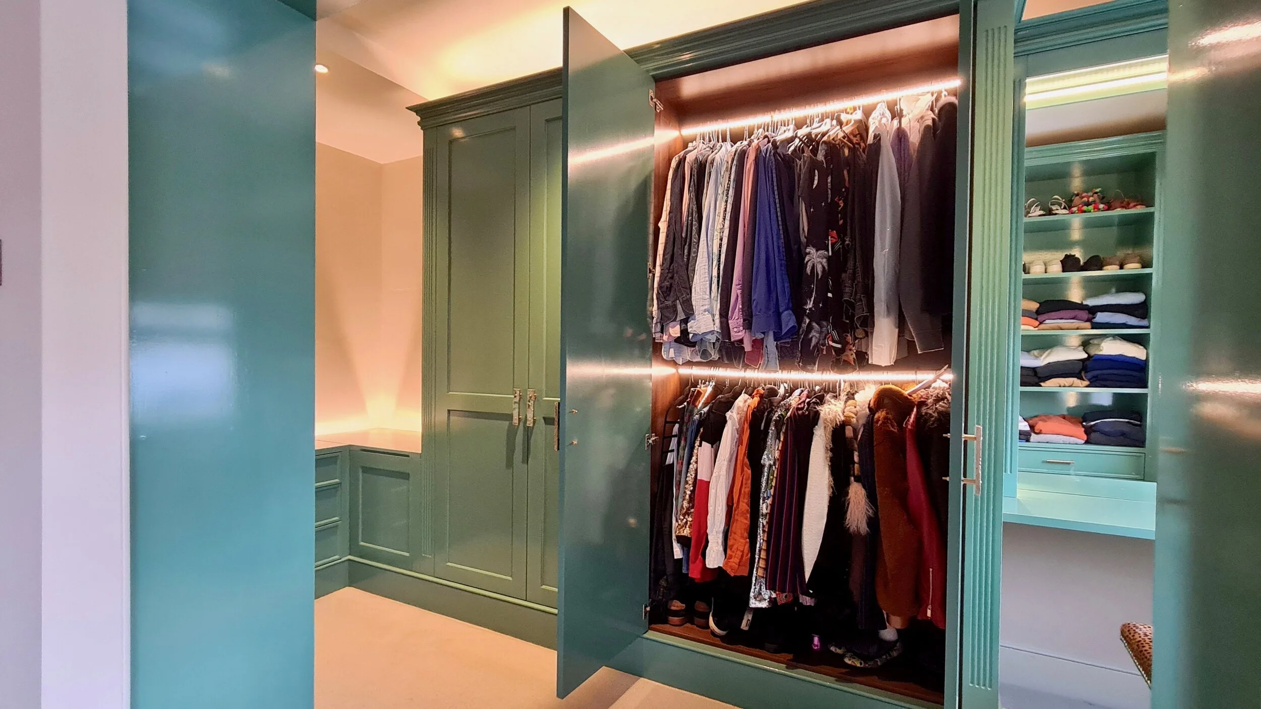 Young and Dengel Dressing Room 36.jpg