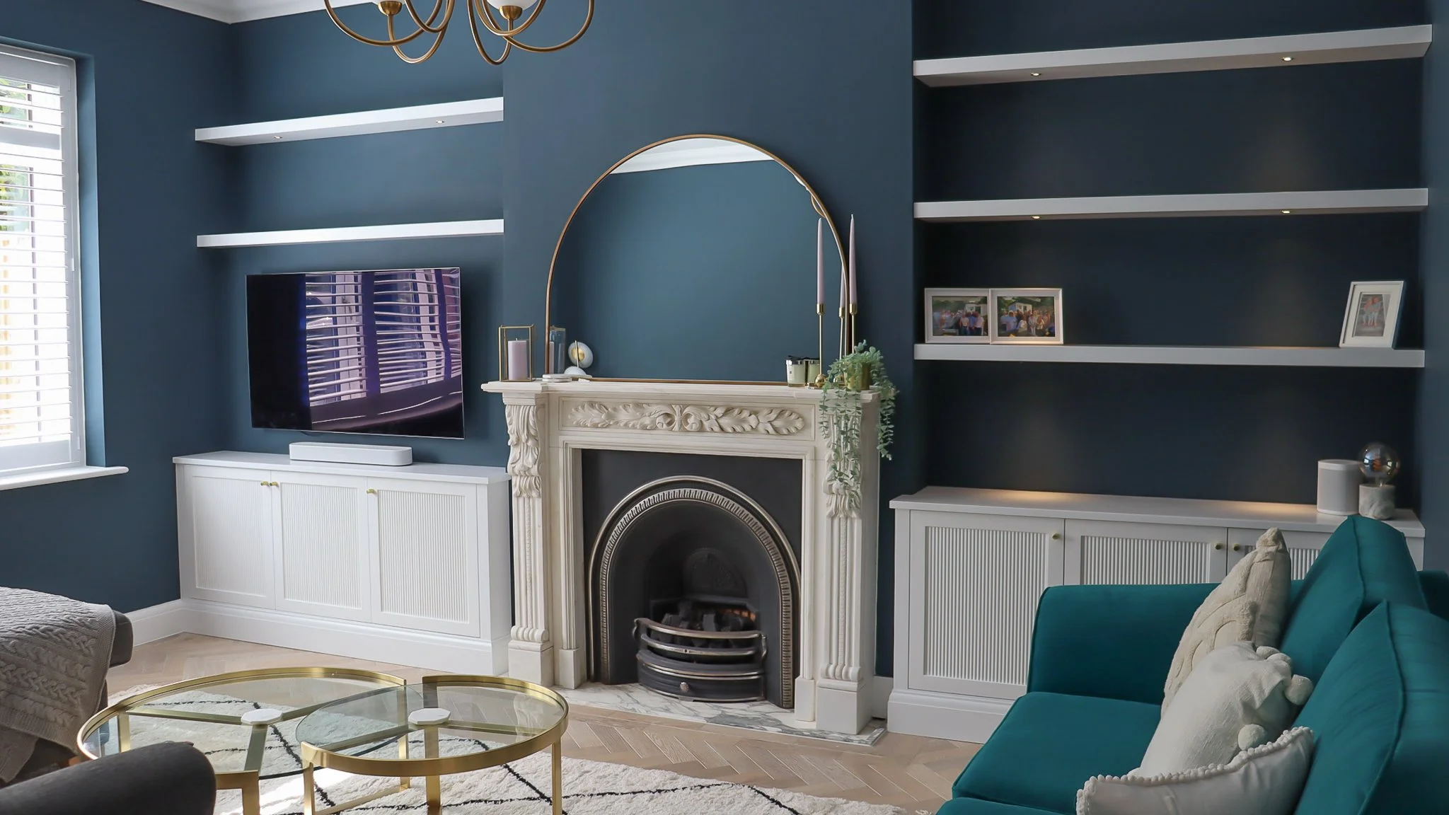 YOUNG + DENGEL Alcove Units, Canford Cliffs -01.jpg