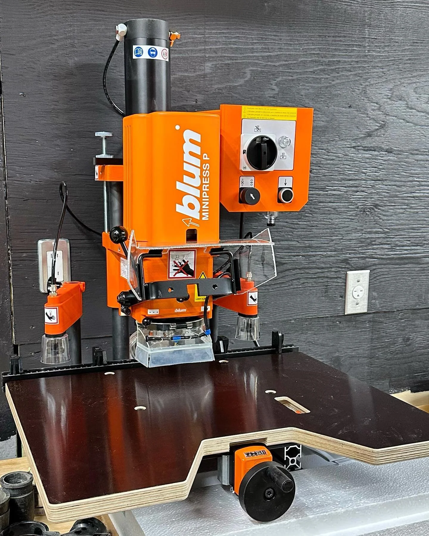 😍&hellip; finally got our Minipress today in the shop. Couldn&rsquo;t be better timing for us, 175 doors to drill next week. Can&rsquo;t wait to get this fired up with @blum_group Canada next week. Huge shoutout to Kevin at Blum Canada for walking u