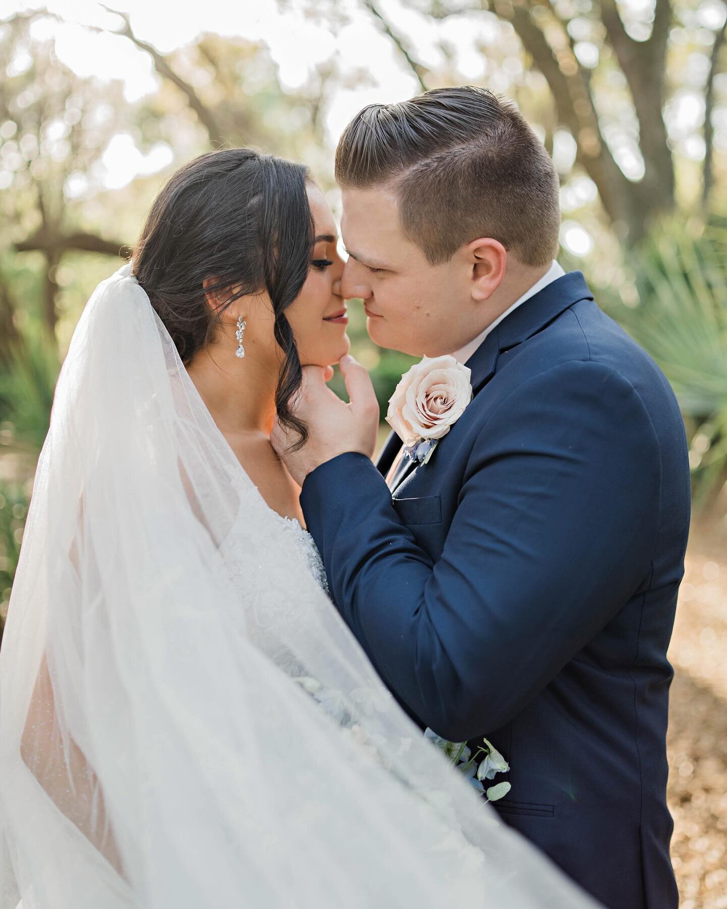 Mr + Mrs Shimko 🤍

3.26.24

Amy + Michael are beautiful inside and out and their deep love for one another is truly a beautiful thing to witness. We will never forget how incredible their day was and how special these two are! 

Vendors //

Photo + 