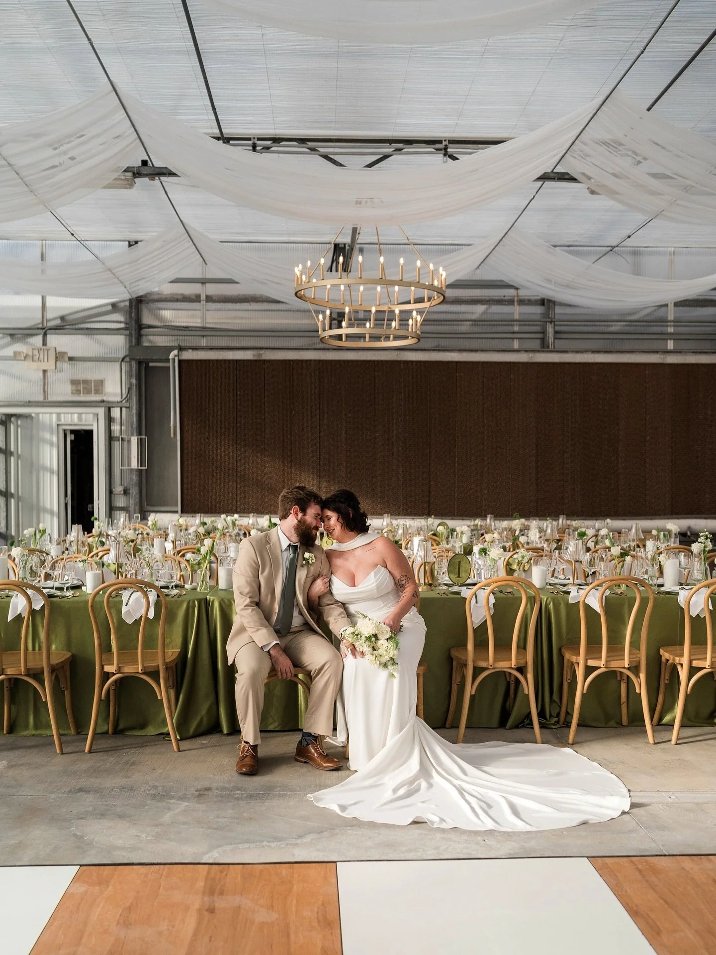Manifesting more greenhouse wedding vibes like this ✨ @atlanticbeachfarmhouse is such a stunning new venue space and we are so happy to have something unique like this in Jacksonville! 

The Vendor Team //
Photo + Video: @westhousevisuals
Venue: @atl