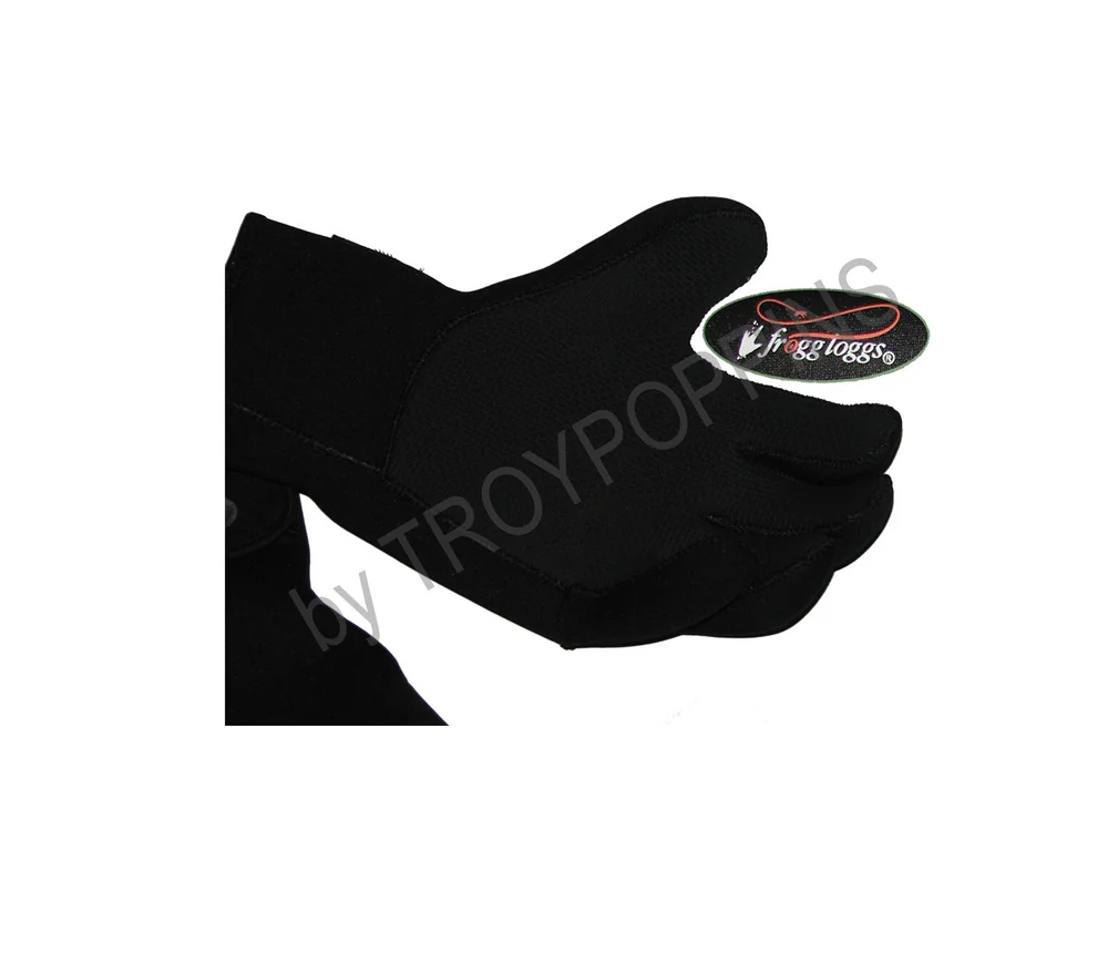 28581 FROGG TOGGS ACCESSORY-ONE (1) NEW PAIR OF WADE WEAR FROGG