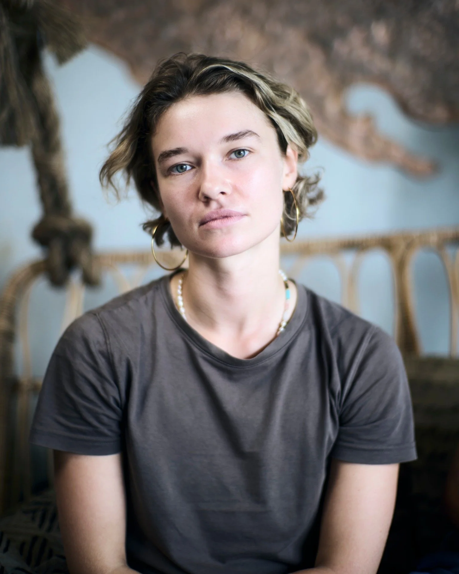 Just a fellow traveler in a coffee shop in Ella, Sri Lanka.

#PortraitPhotography #AuthenticPortrait #TravelEncounters @ellasrilanka #StorytellingThroughImages #FacesOfTheWorld #HumanConnection #EllaSriLanka #DocumentaryPortrait #VisualStorytelling #