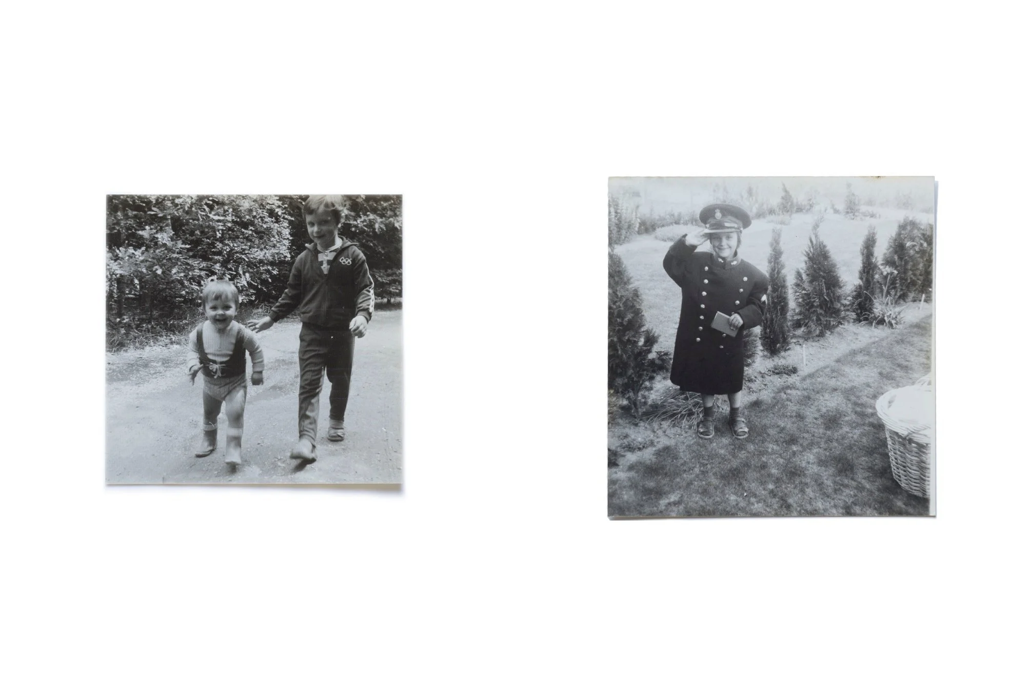 Als het lachen stopt — kinderfoto met broer