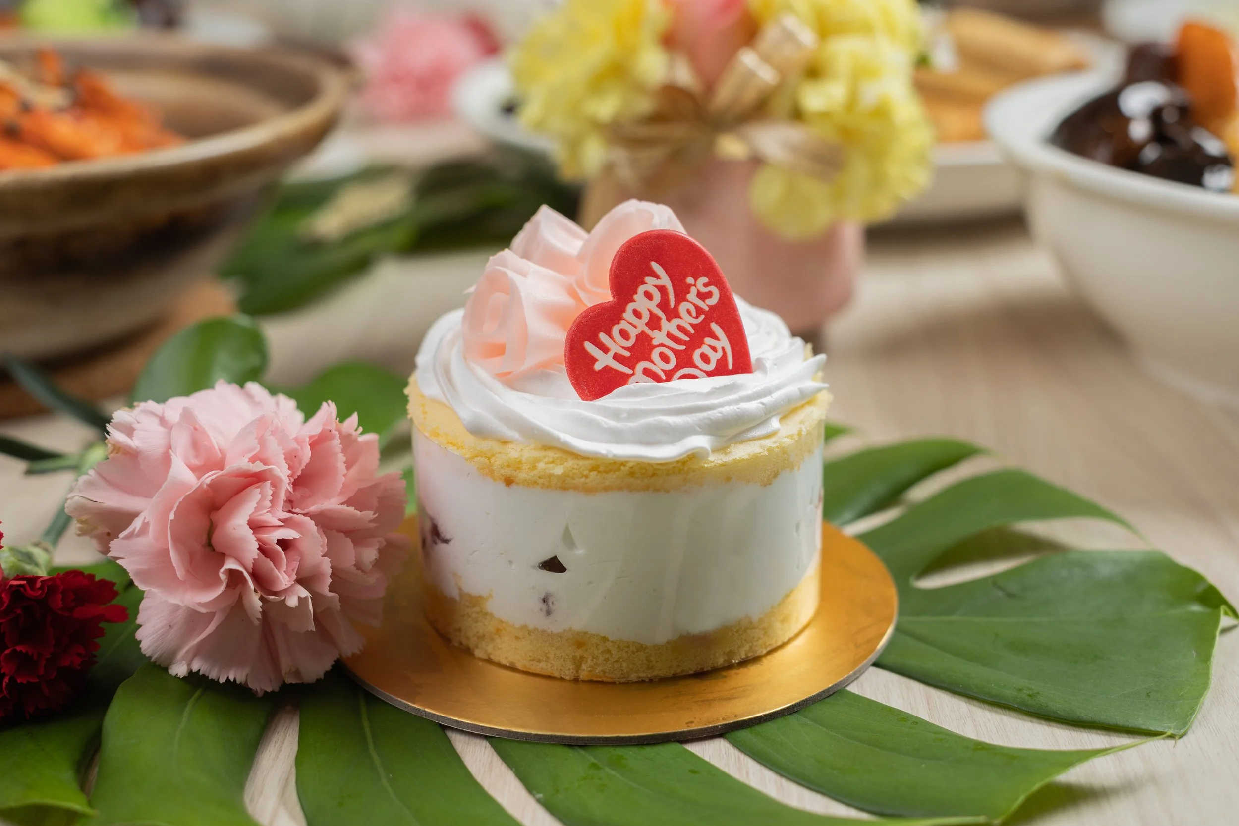 Free Strawberry Short Cakes