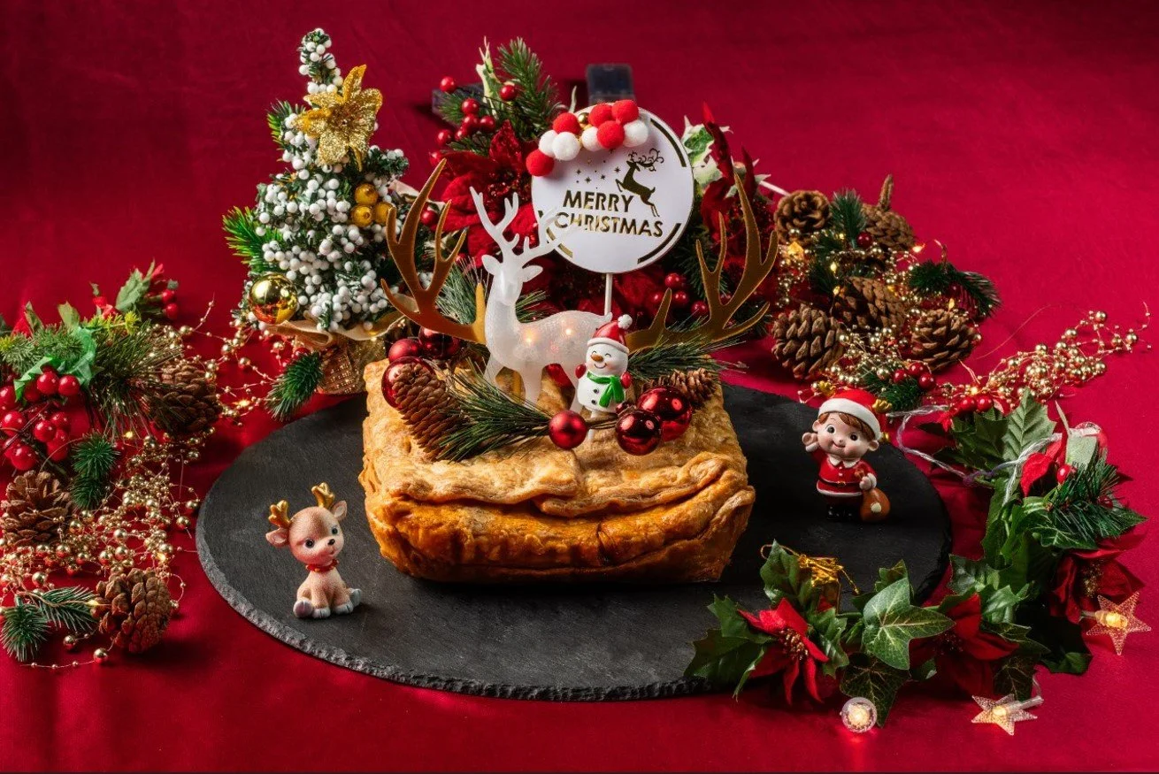 Festive Curry Chicken Pot Pie