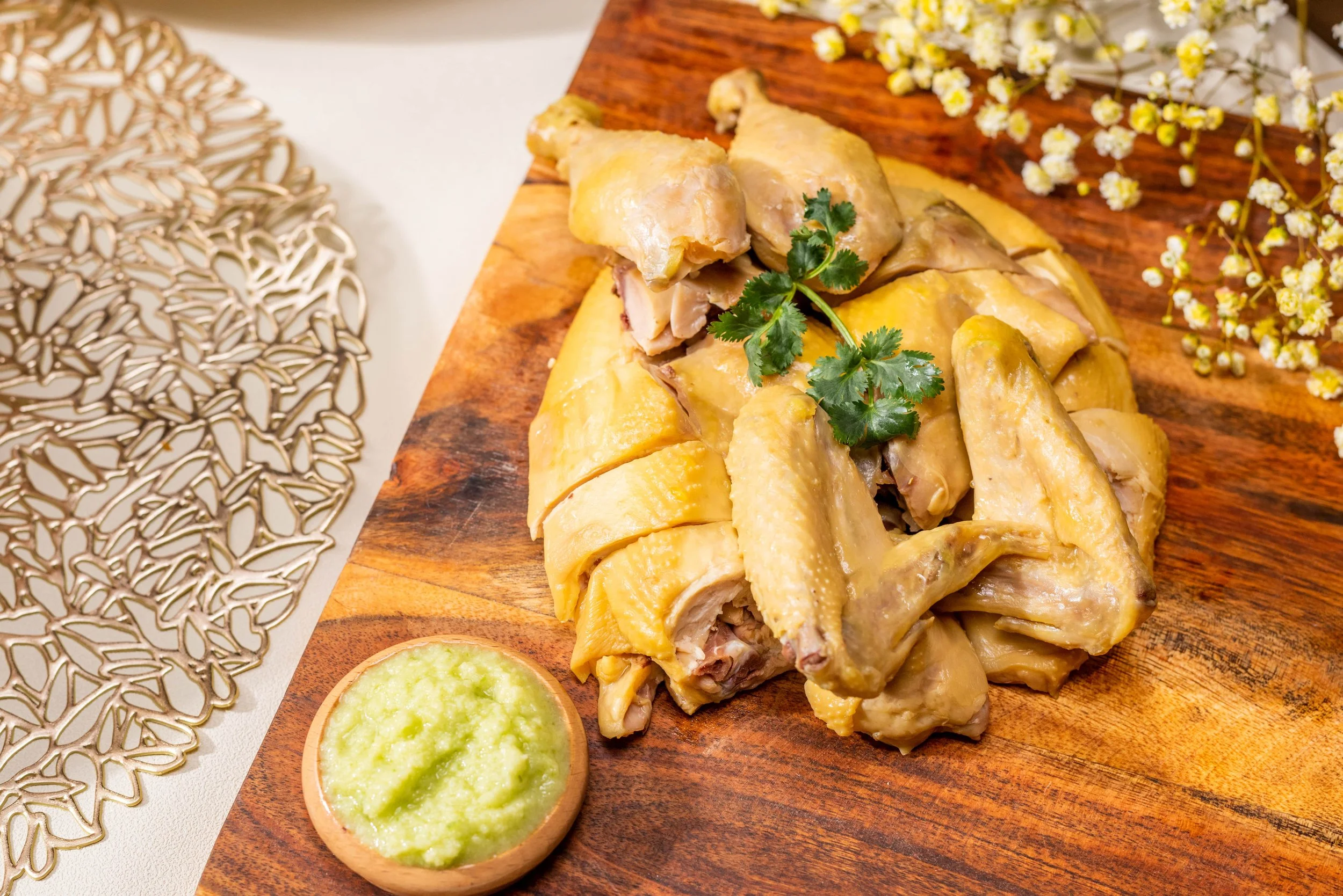 Grandma-style Steamed Salted Chicken