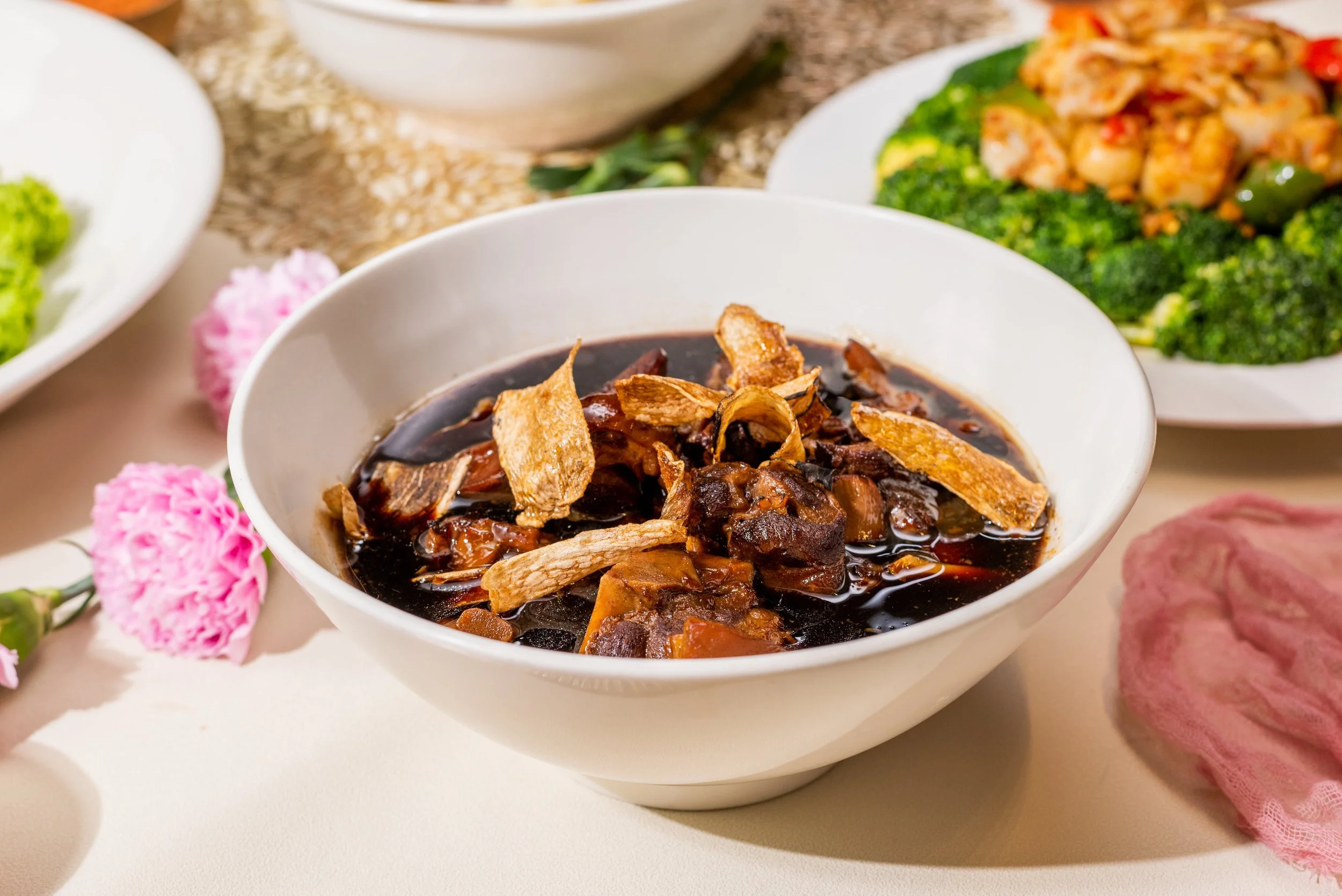 Stewed Pork Knuckles with Black Vinegar