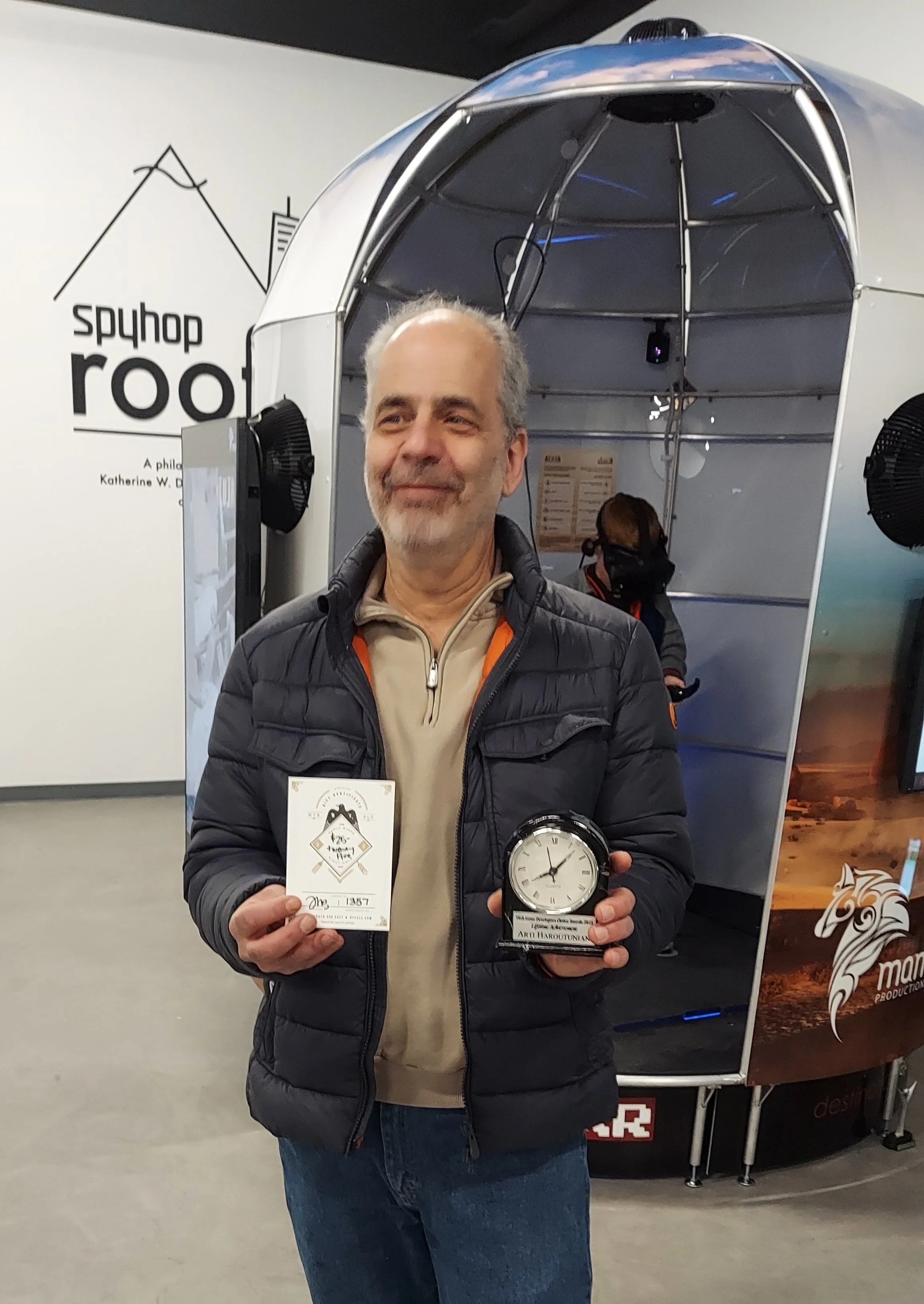 Arti Haroutunian Wins Lifetime Achievement Award