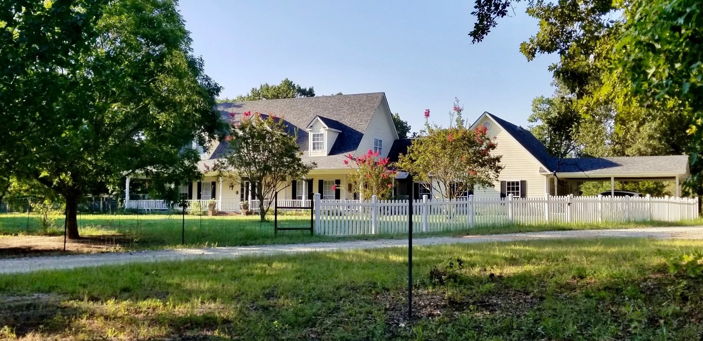 farmhouse.jpg