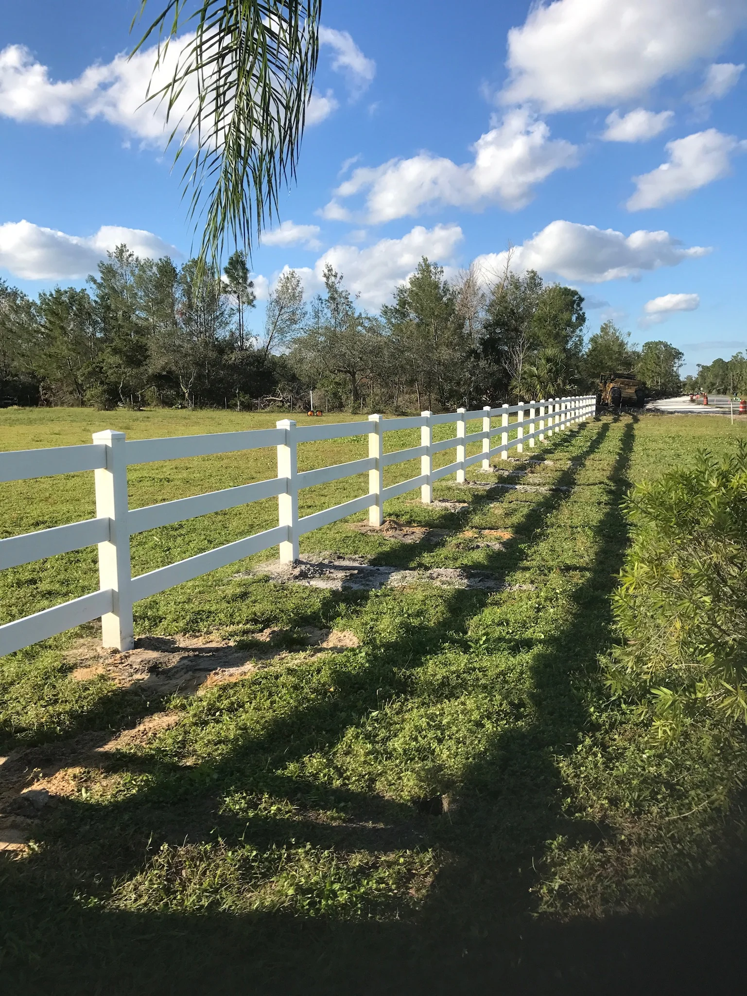 3-LIne Fence PVC.JPG