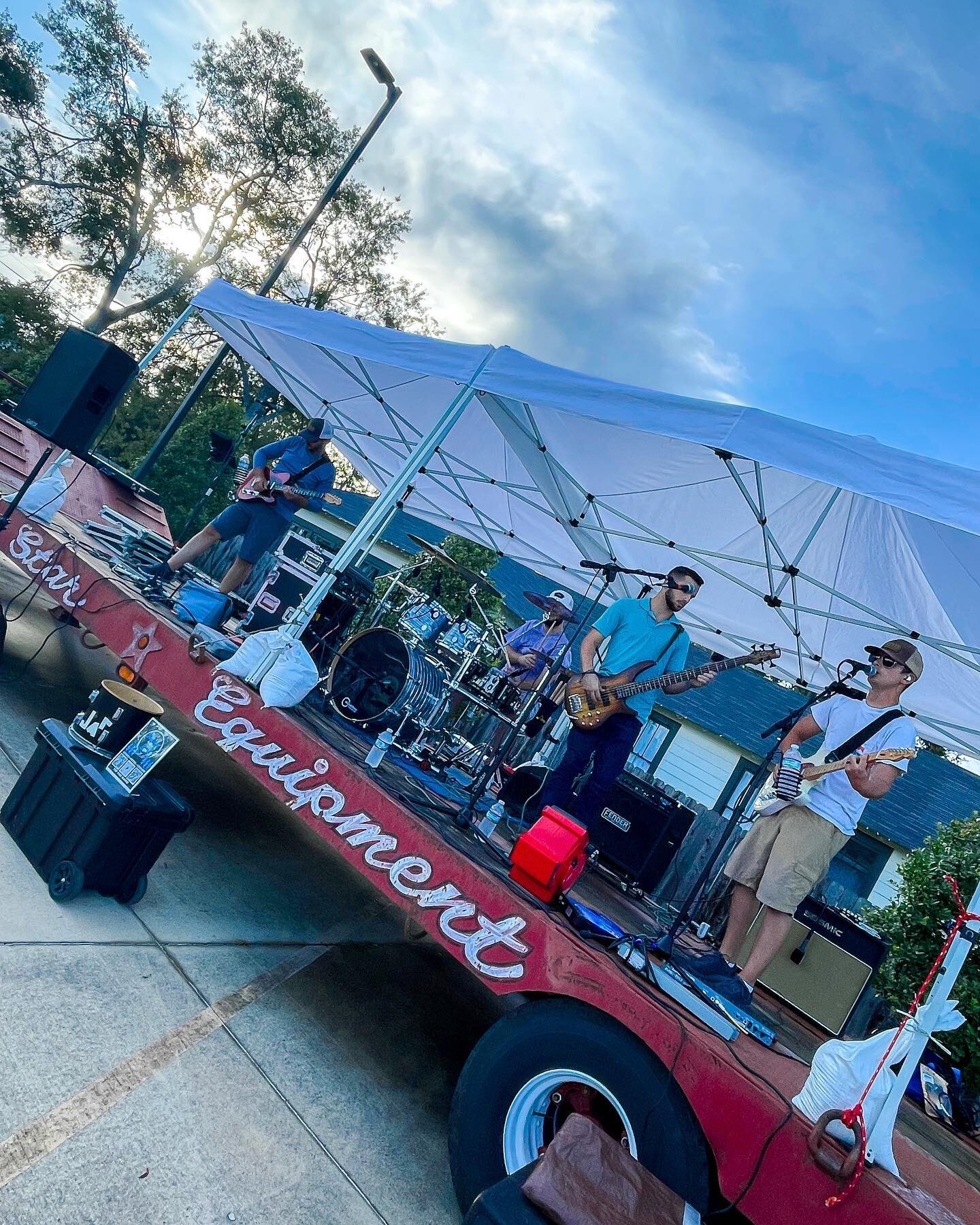 OH WHAT A NIGHT🤩🤩

Our August Live After 5 was another SMASHING success! Thank you to everyone who made yesterday a huge success!

Sons Of Uh Beech was AMAZING! So glad we had y&rsquo;all out for our August event.🎵👍🏻