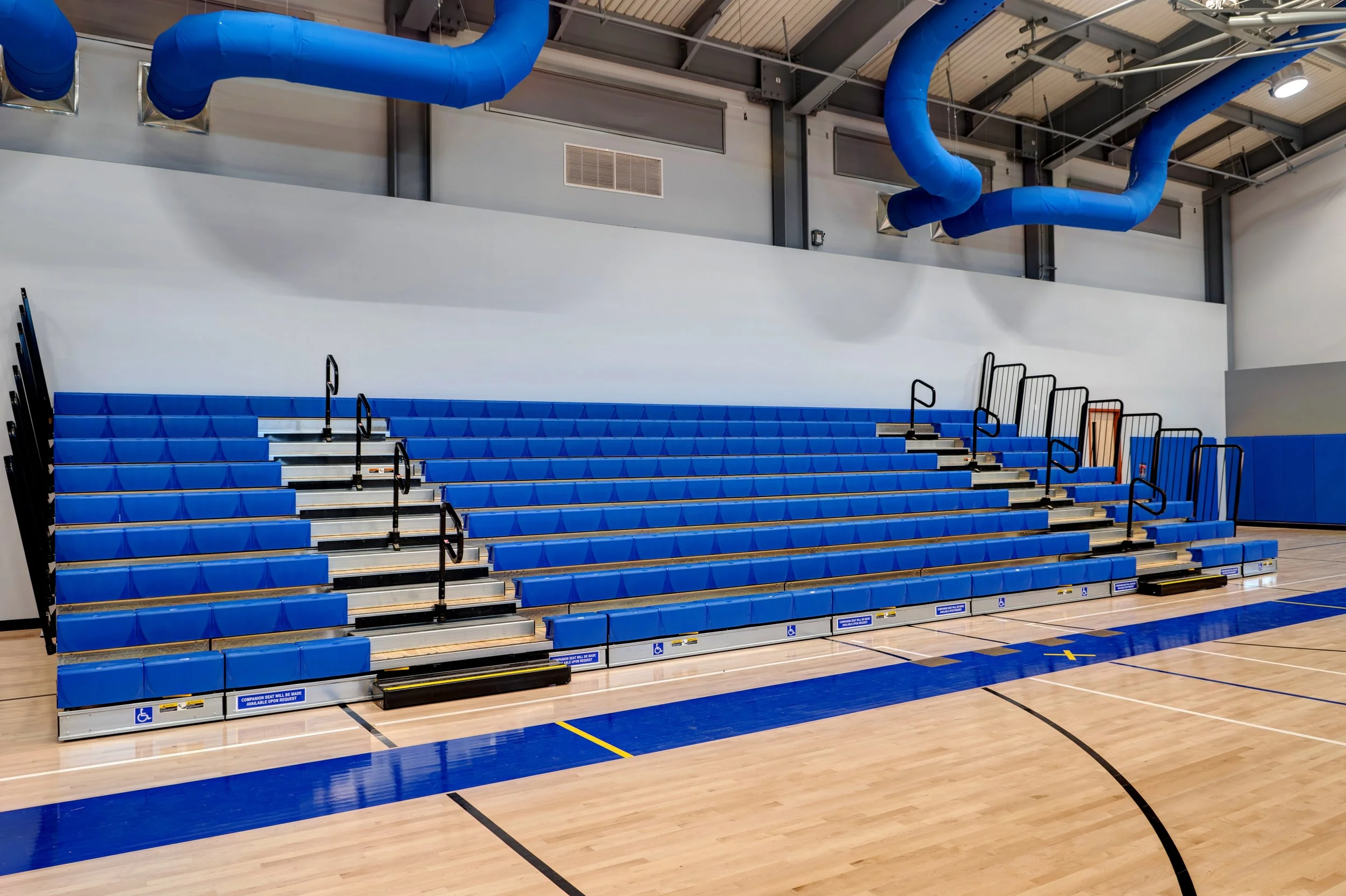 _DSC1250_1_2_3_Interior 2.jpg