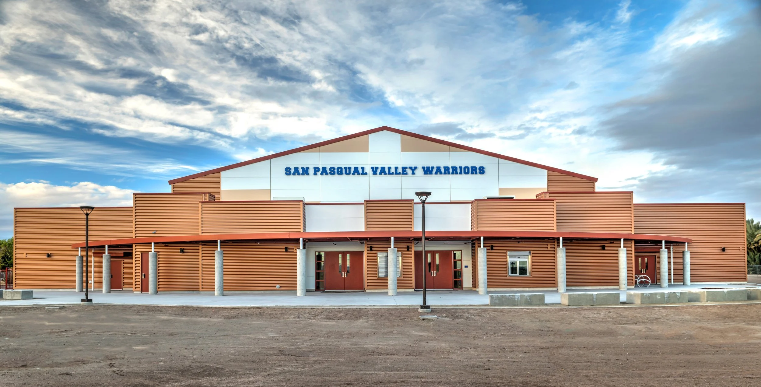 _DSC1332_3_4_Interior 3PT copy.jpg