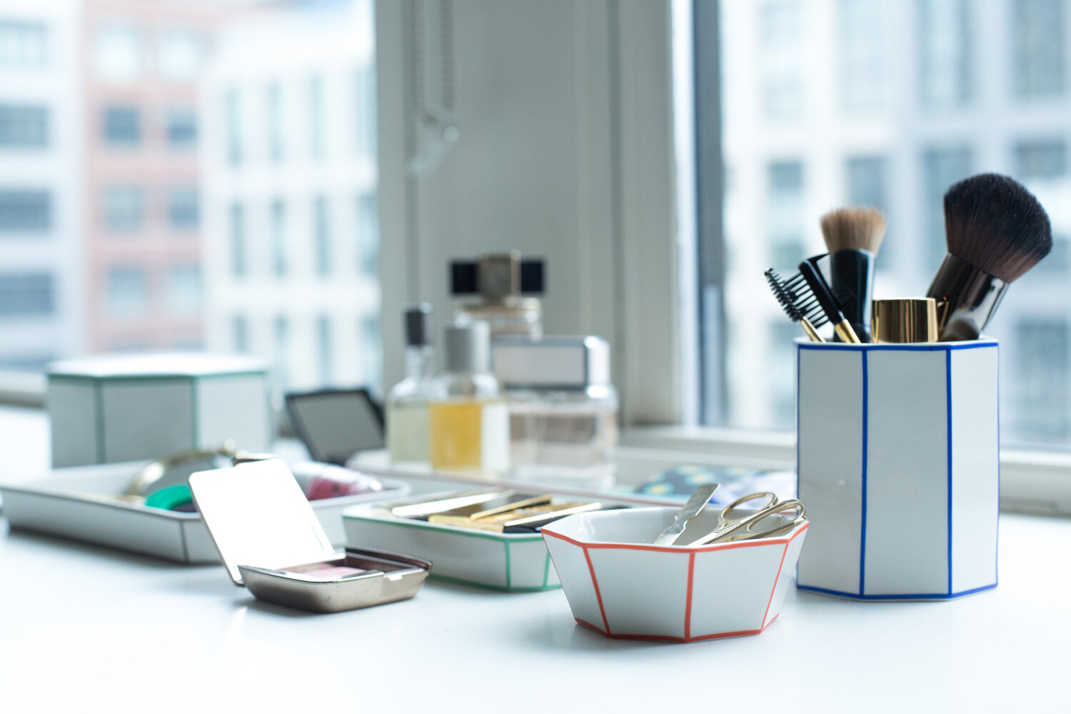 nyc graphic designer home gift odeme design product development ceramic color stripe beauty makeup tools trays bathroom women