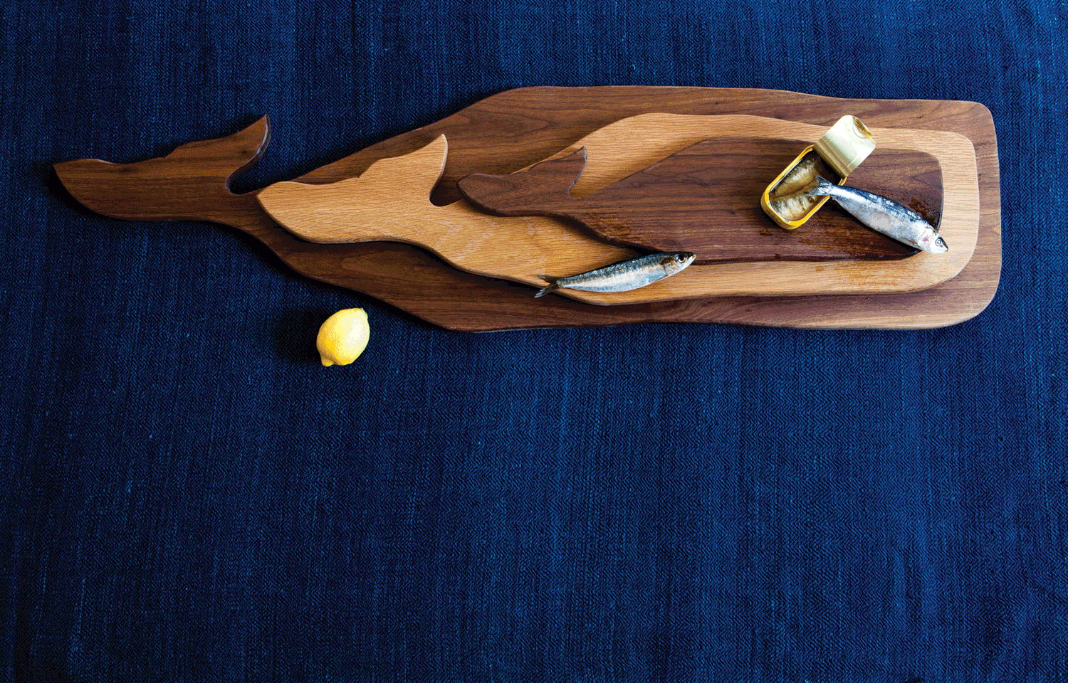SM_mariapastore_sirmadam_woodboards_amish.gif