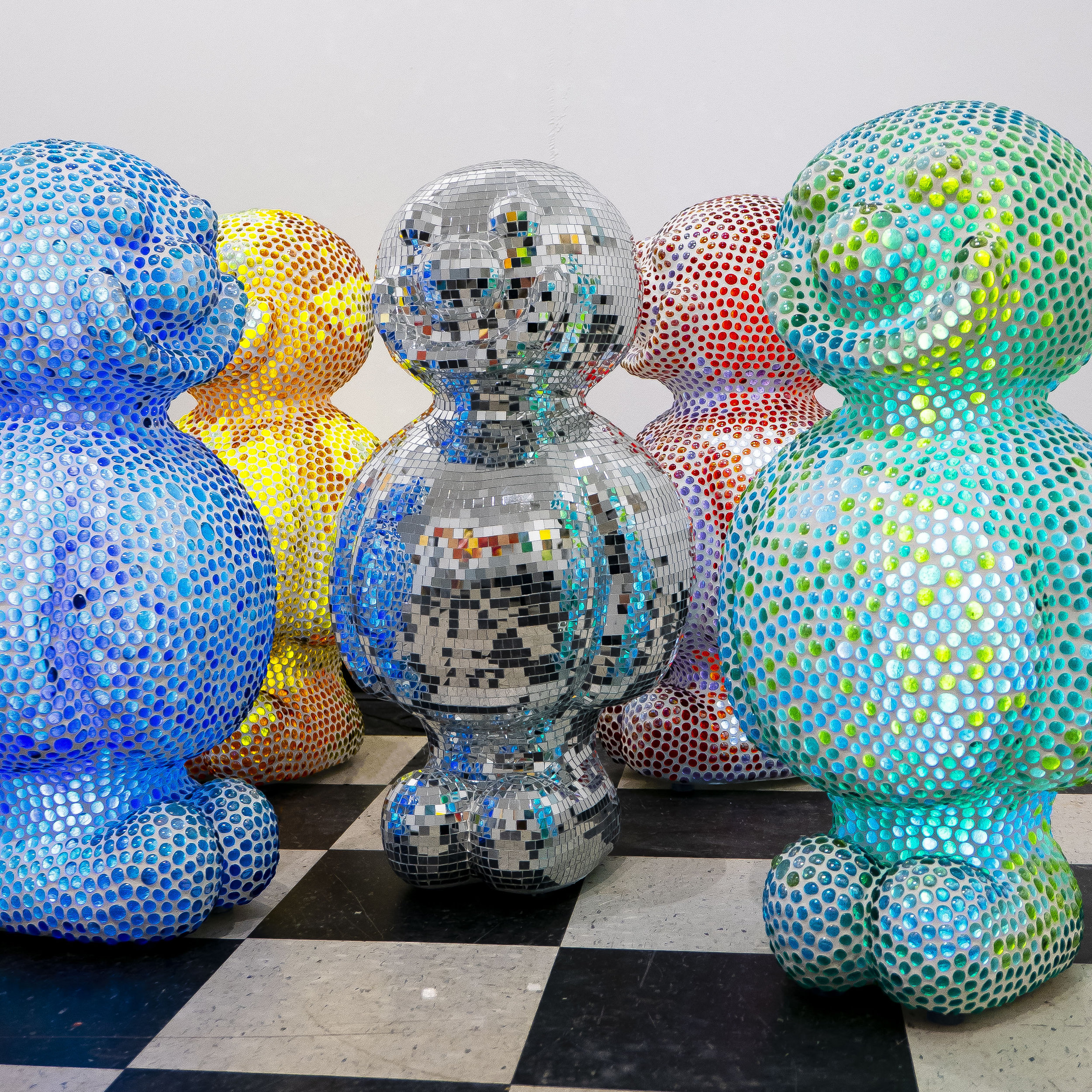 Odd Jelly Out: Introversion