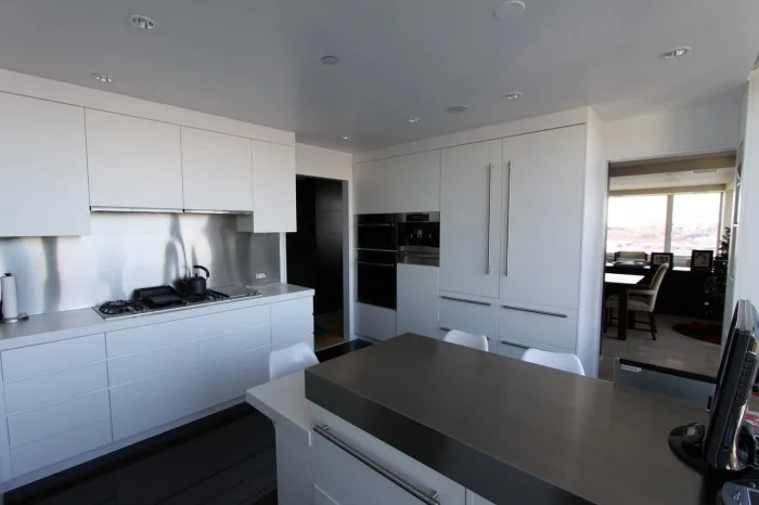 Kitchen DQNY-Design-Quest-Trump_Kitchen-a-2-700x466.jpg
