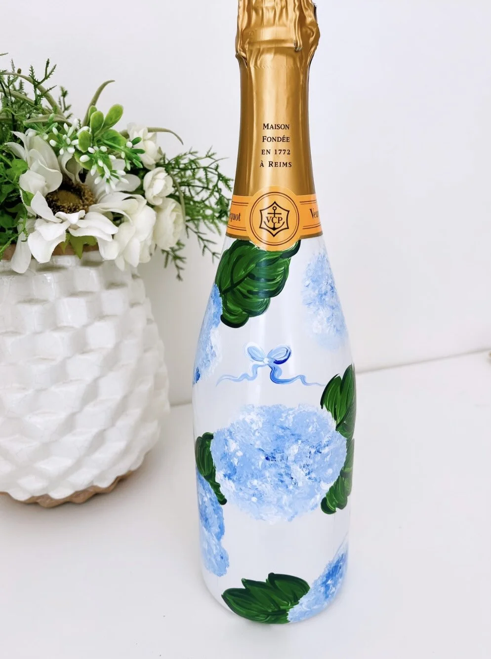 94E233E7-0EBB-483B-BE35-EFA570EB8F73