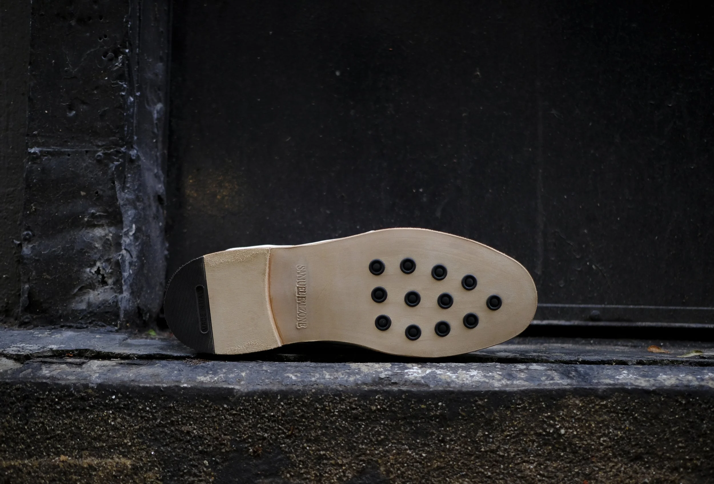 NIKE-TIEMPO copy.jpg