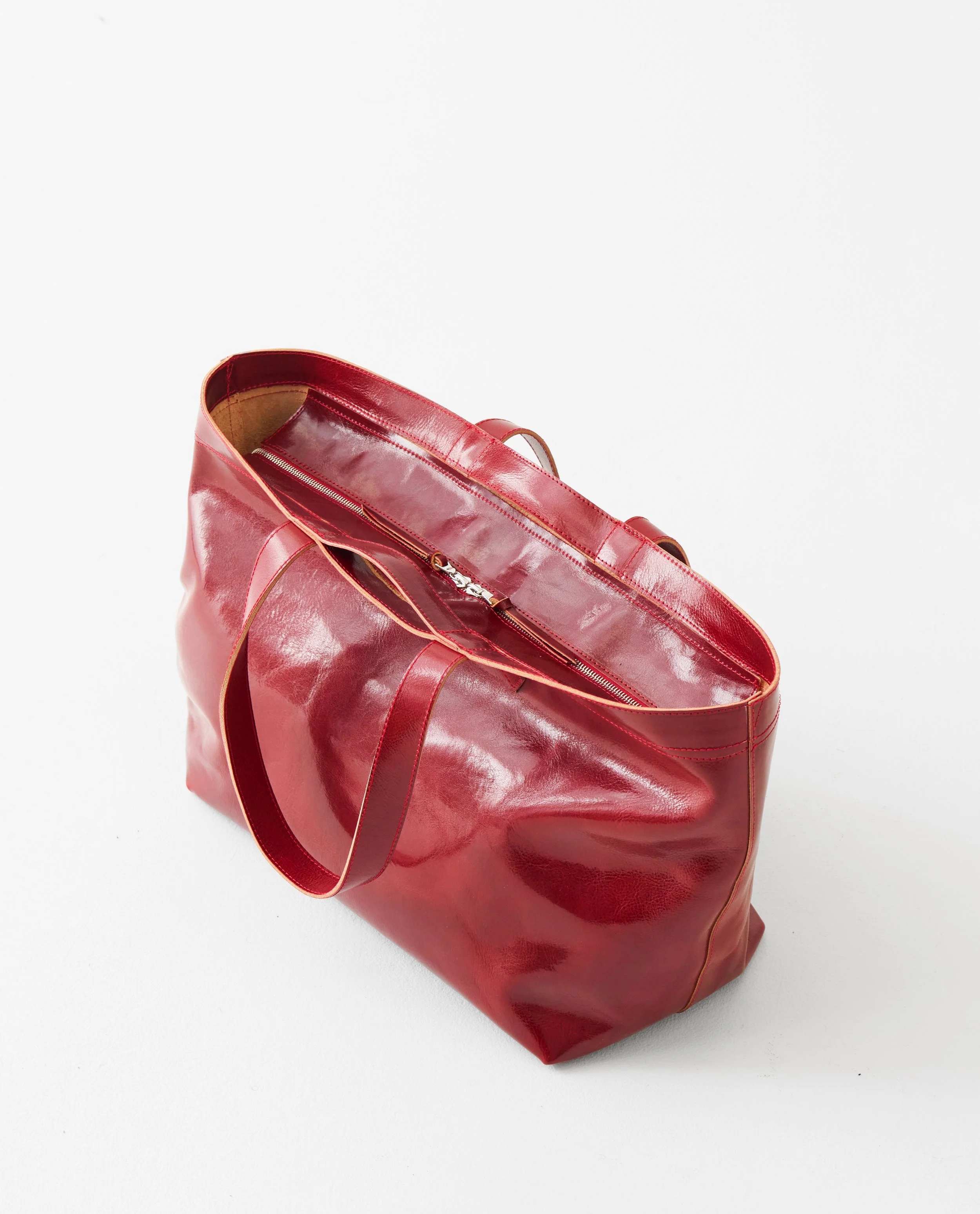 Closed - Nave Tote.jpg