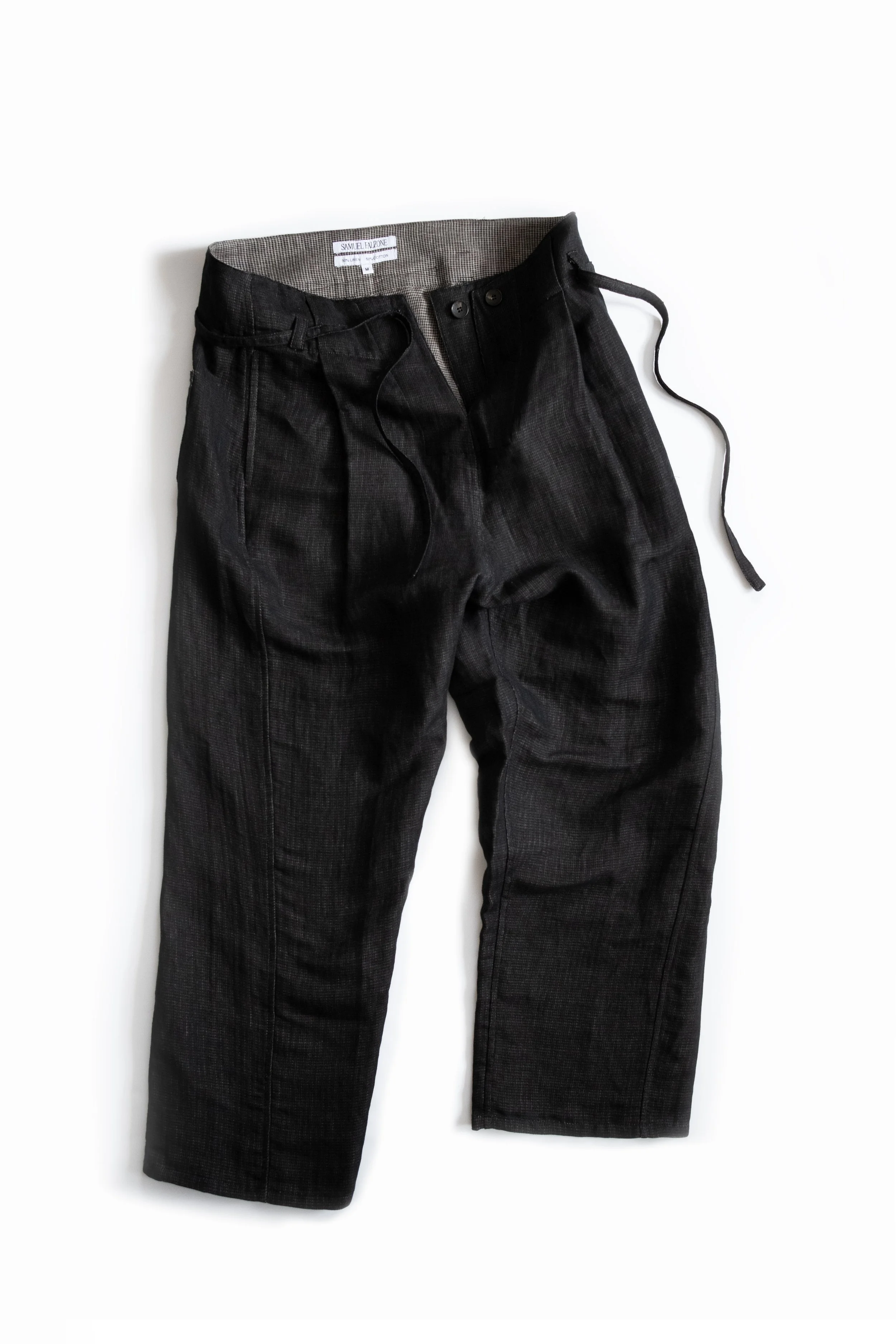 Black-Relaxed.jpg