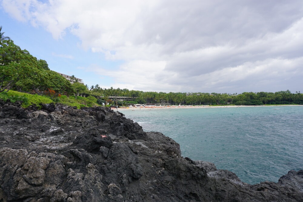 lava rock ocean_Mauna Kea Golf Course.JPG