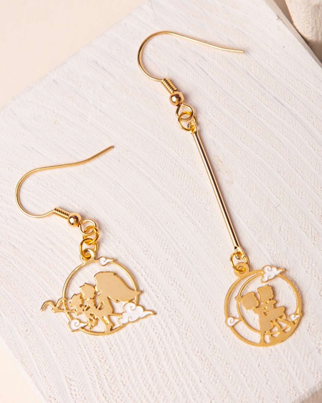 Boiling Isles Asymmetrical Earring (B-Grade)
