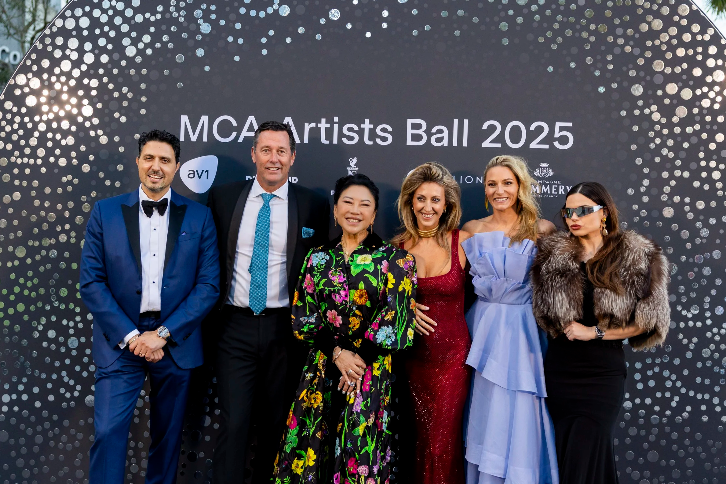 NS_MCA+Artists+Charity+Ball_Monika+Tu_18-10-25_111.png
