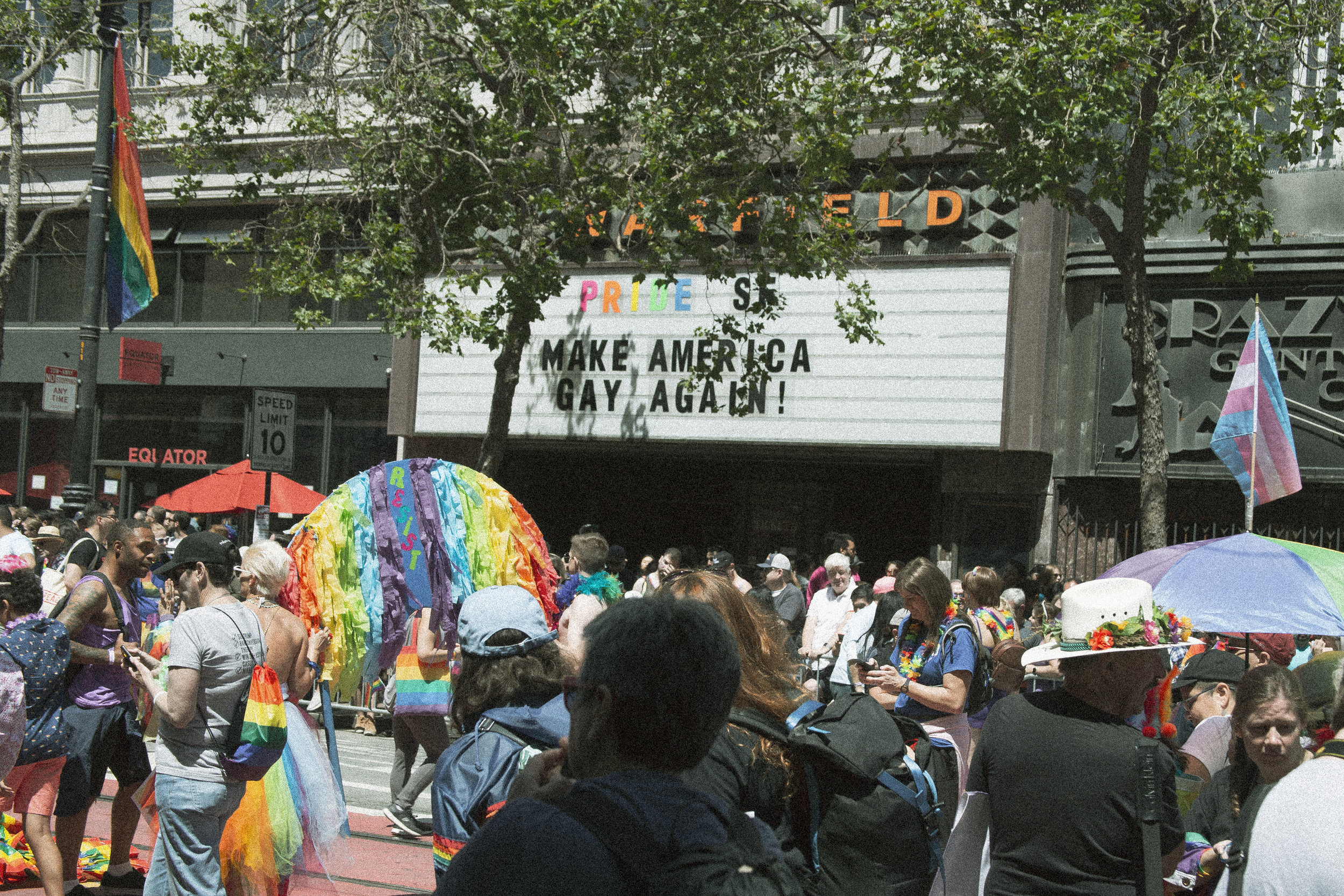S_prideparade13.JPG