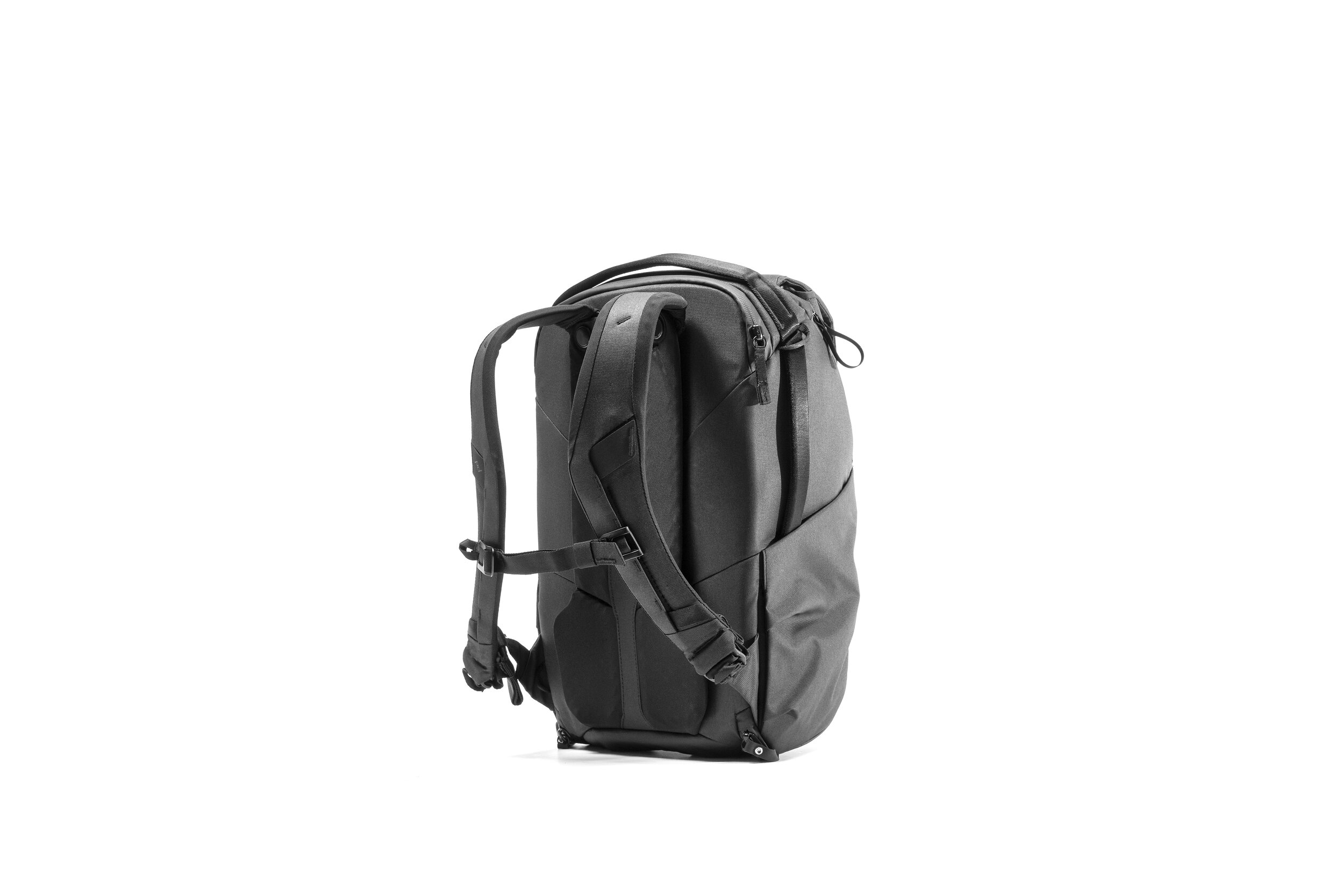 Peak Design Everyday Backpack Black Studio4.jpg