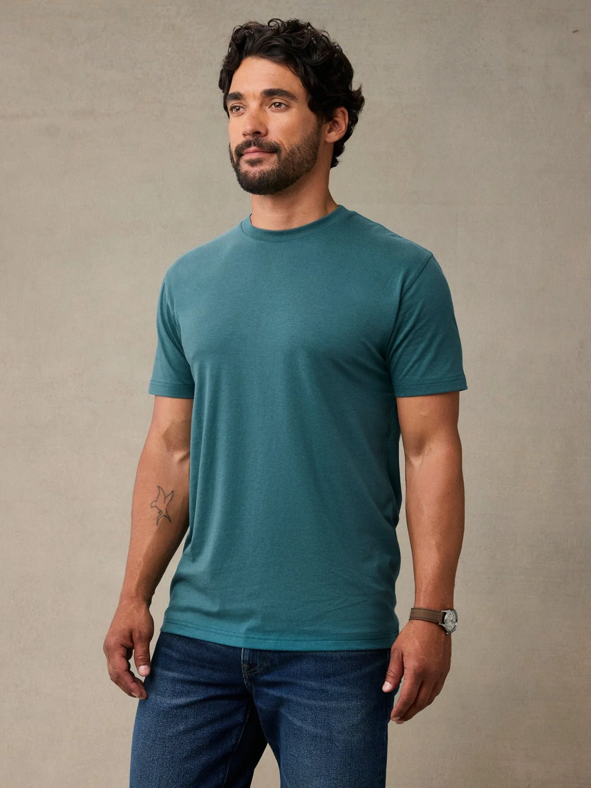 Fresh Clean Threads Review: The T-Shirt That Finally Fits Like It Should